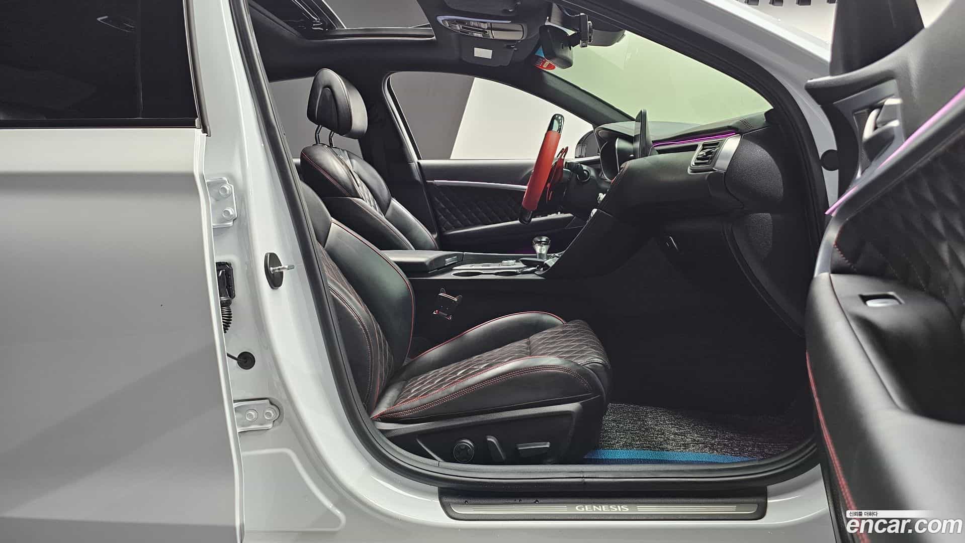 G70 Genesis 2020.5-INNER-036