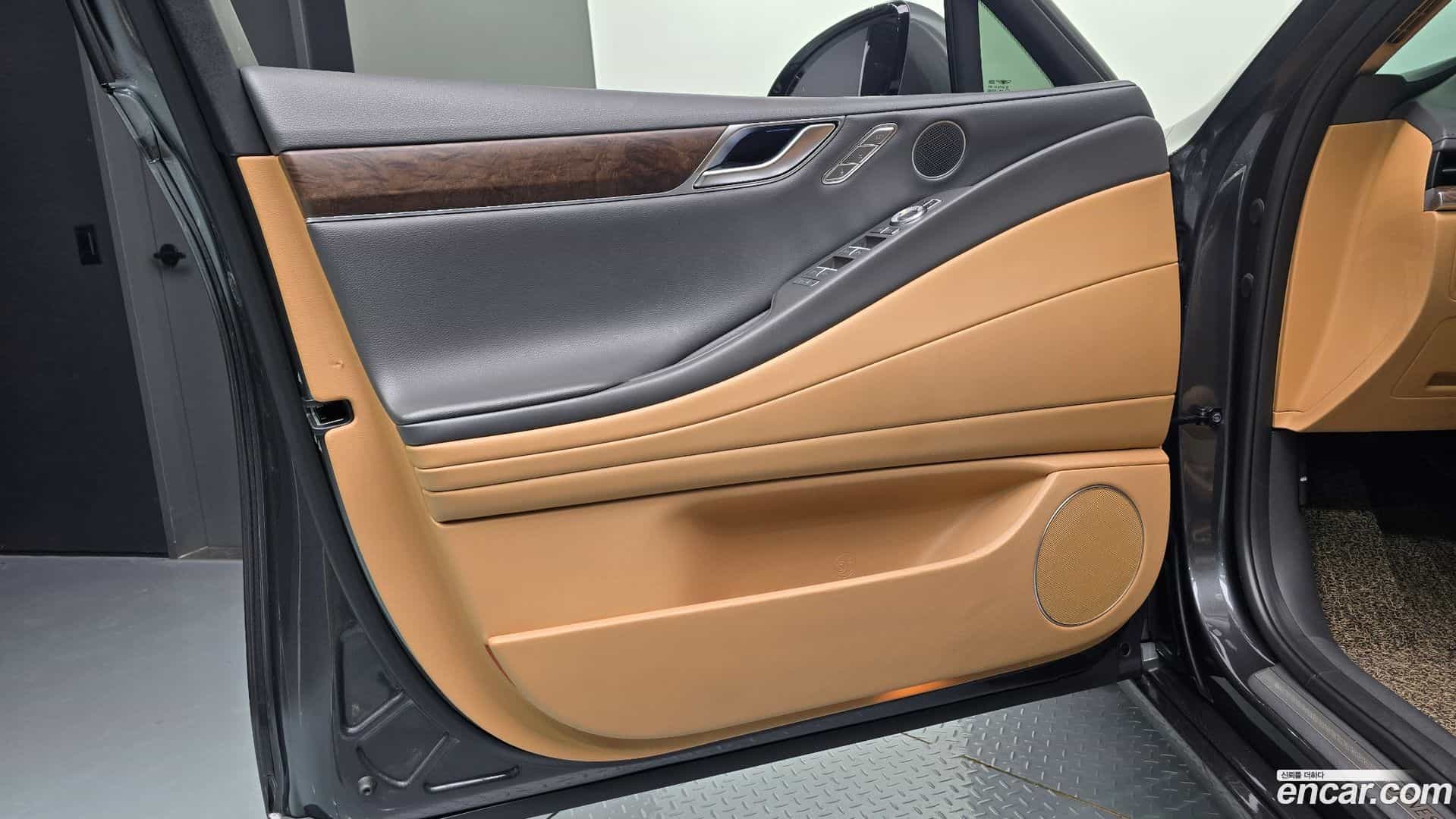 G80 Genesis 2021.5-INNER-034