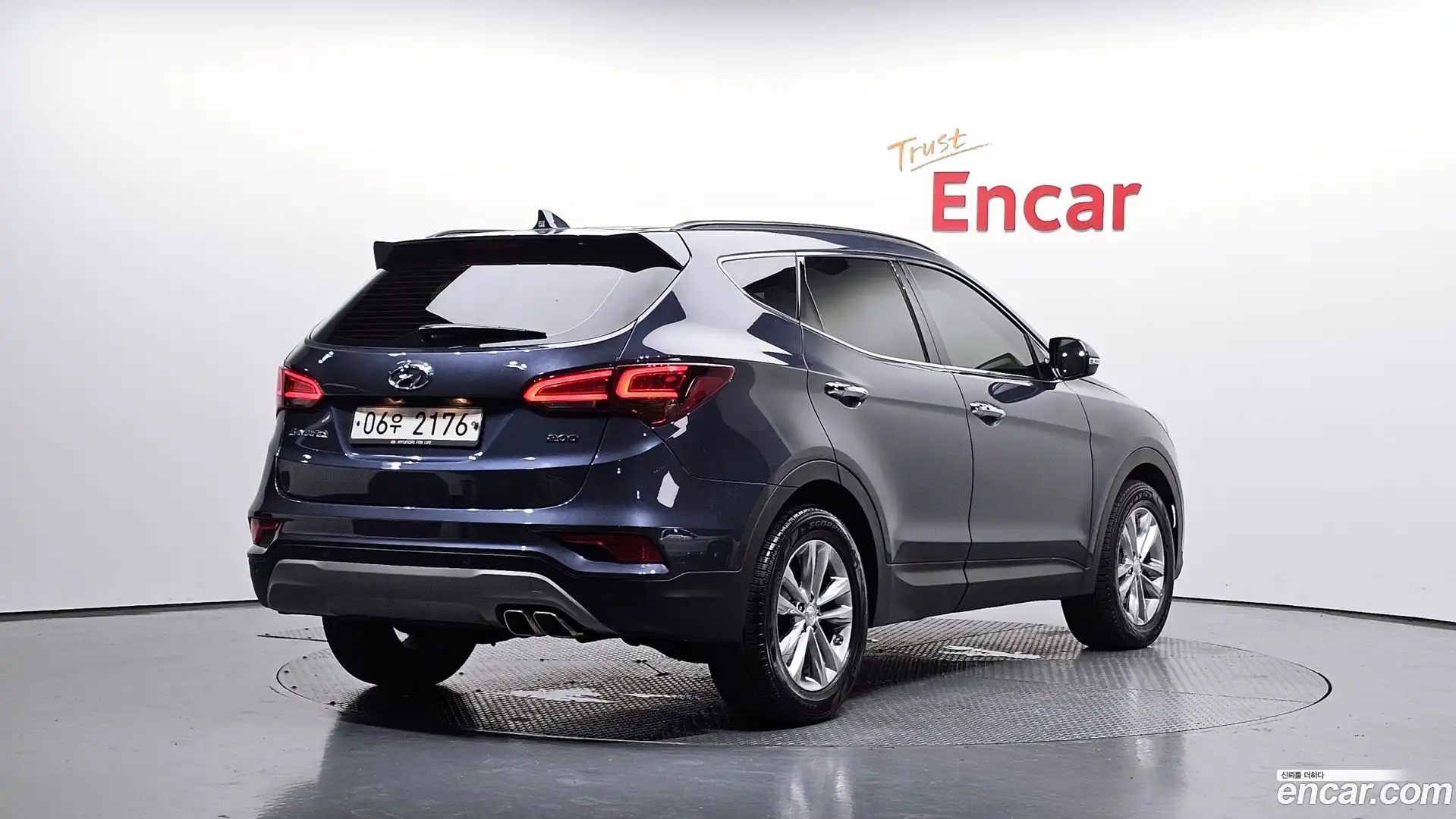 Santafe Hyundai 2017.4-OUTER-002