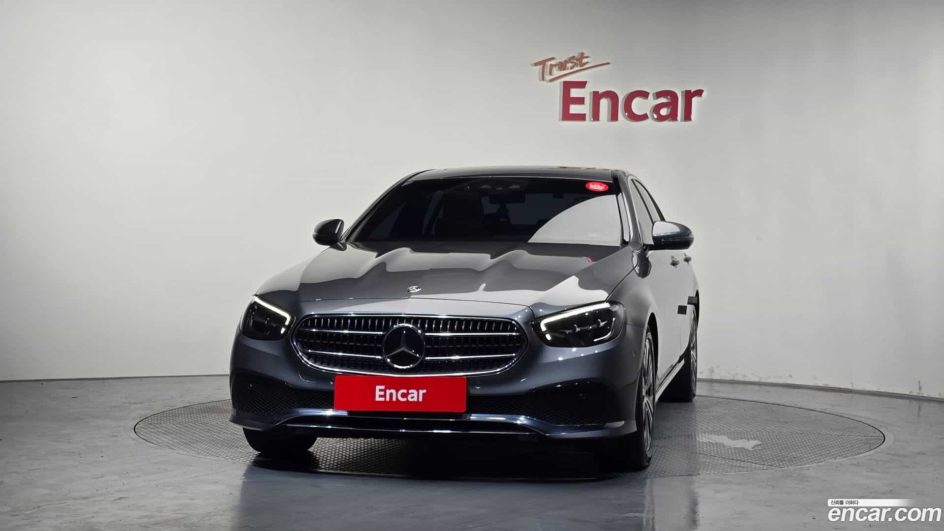 E-Class Mercedes-Benz 2020.11-OUTER-003
