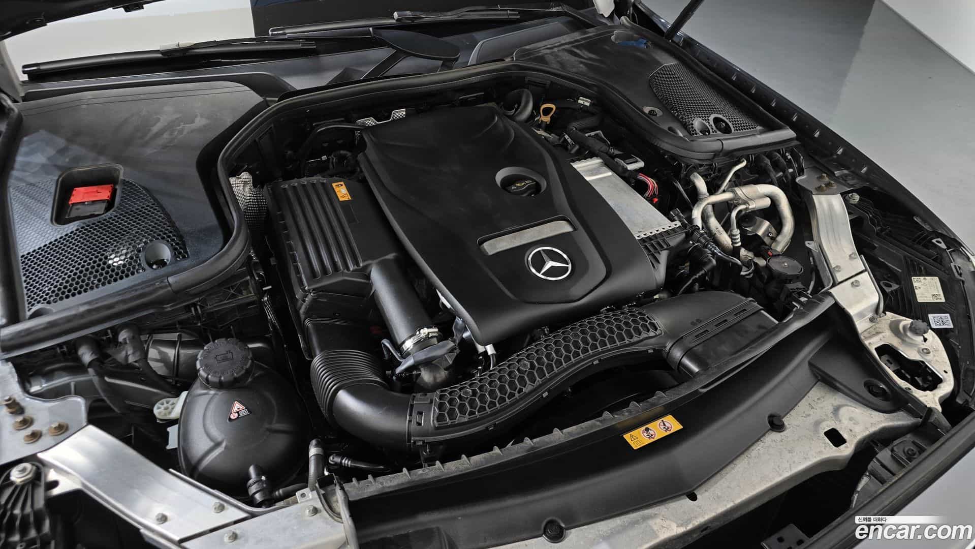 E-Class Mercedes-Benz 2020.11-OUTER-006