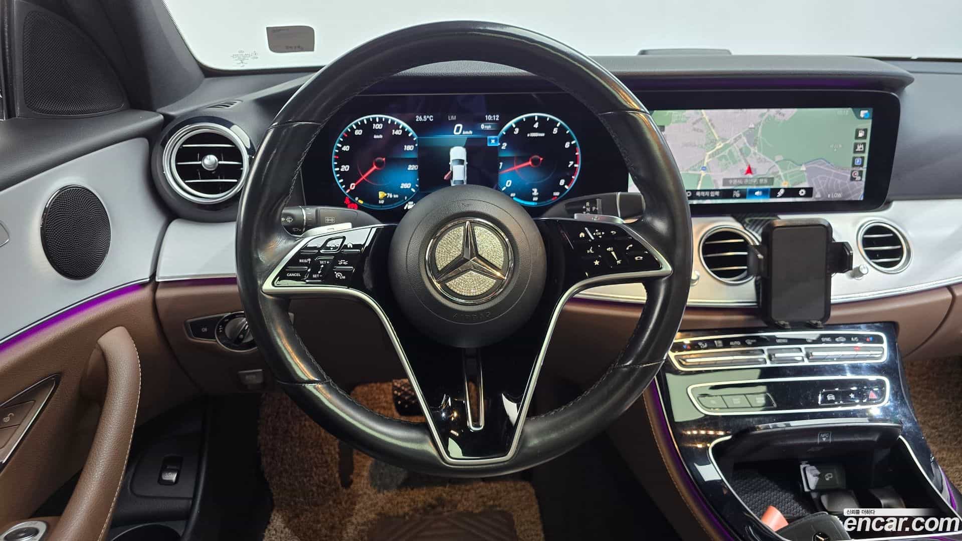 E-Class Mercedes-Benz 2020.11-OPTION-017