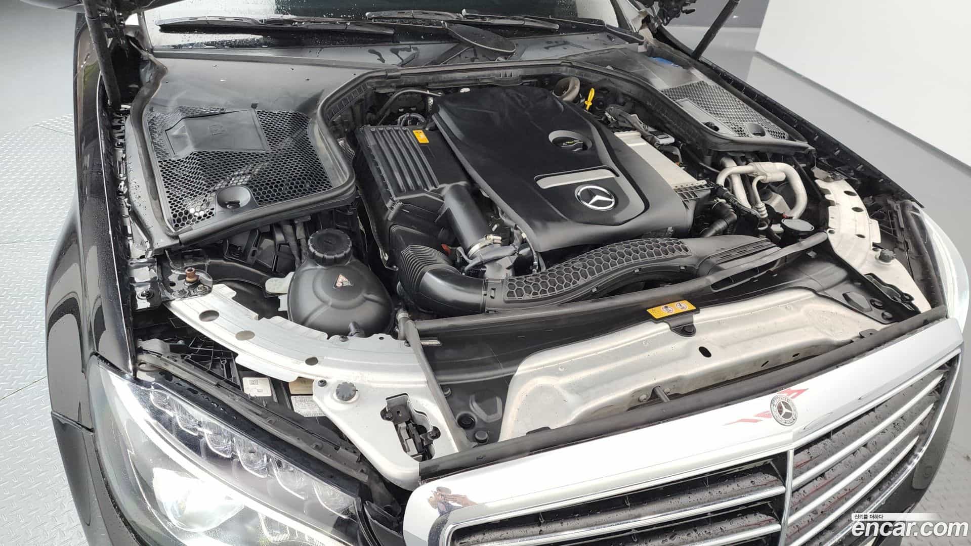 C-Class Mercedes-Benz 2018.3-OUTER-006