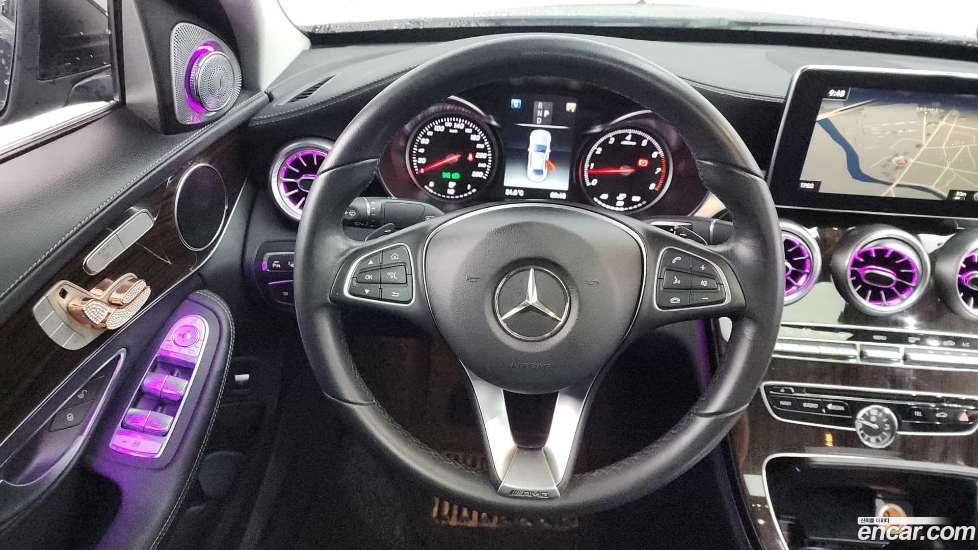 C-Class Mercedes-Benz 2018.3-OPTION-017