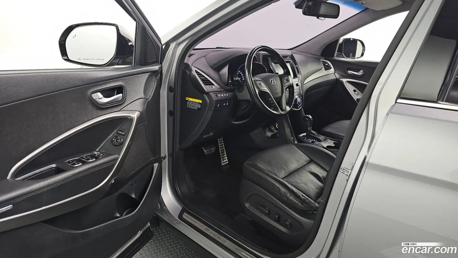 Maxcruz Hyundai 2018.4-INNER-010