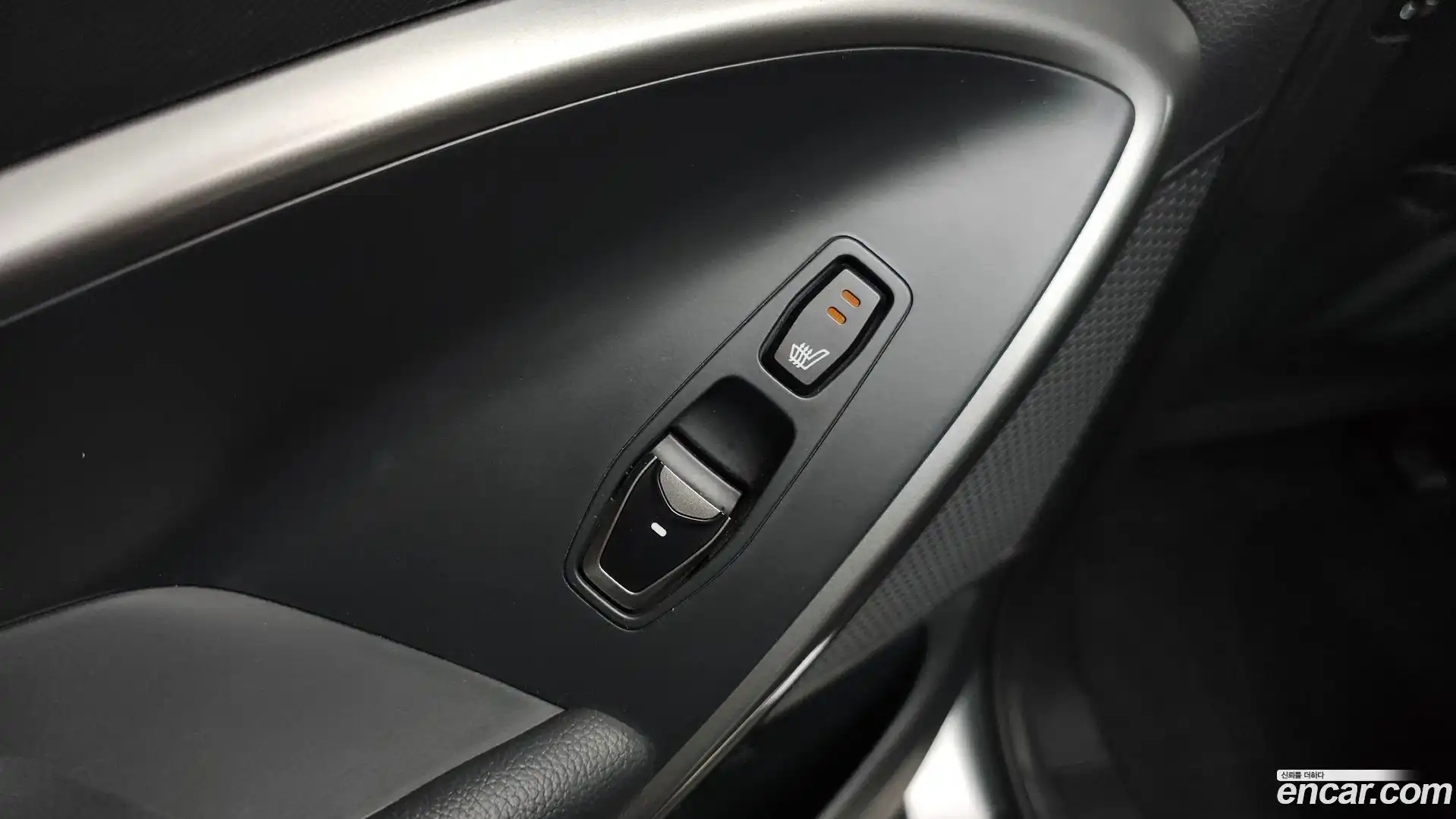 Maxcruz Hyundai 2018.4-OPTION-021