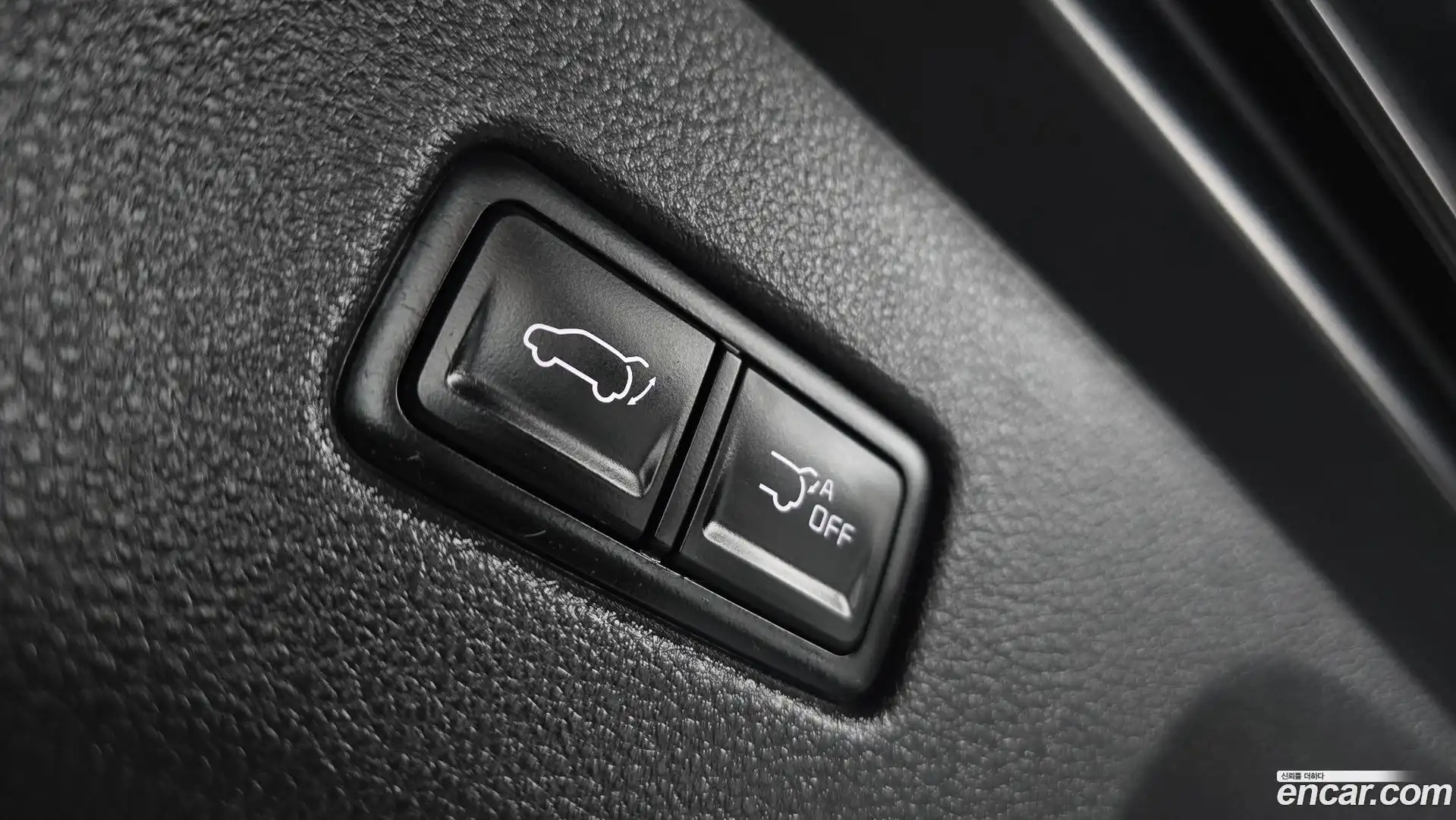 Canival Kia 2023.6-OPTION-024