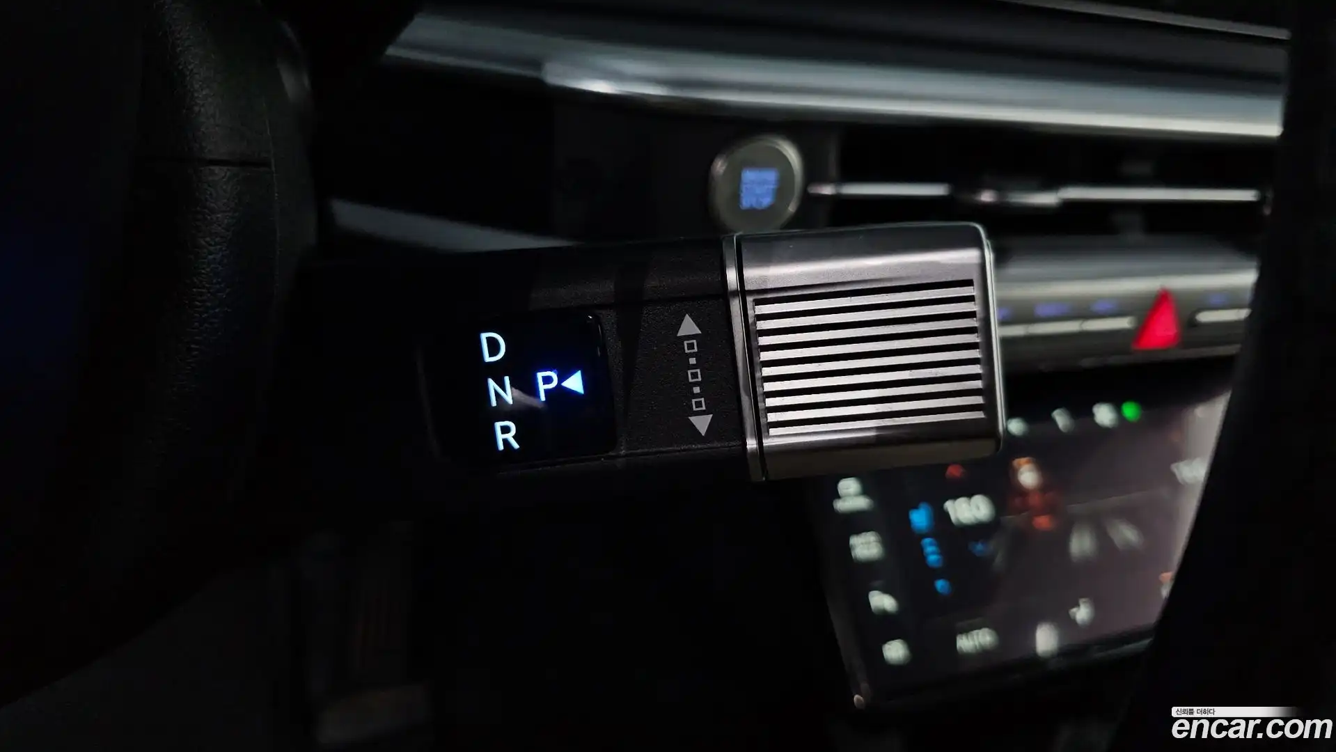 Grandeur Hyundai 2025.0-INNER-009
