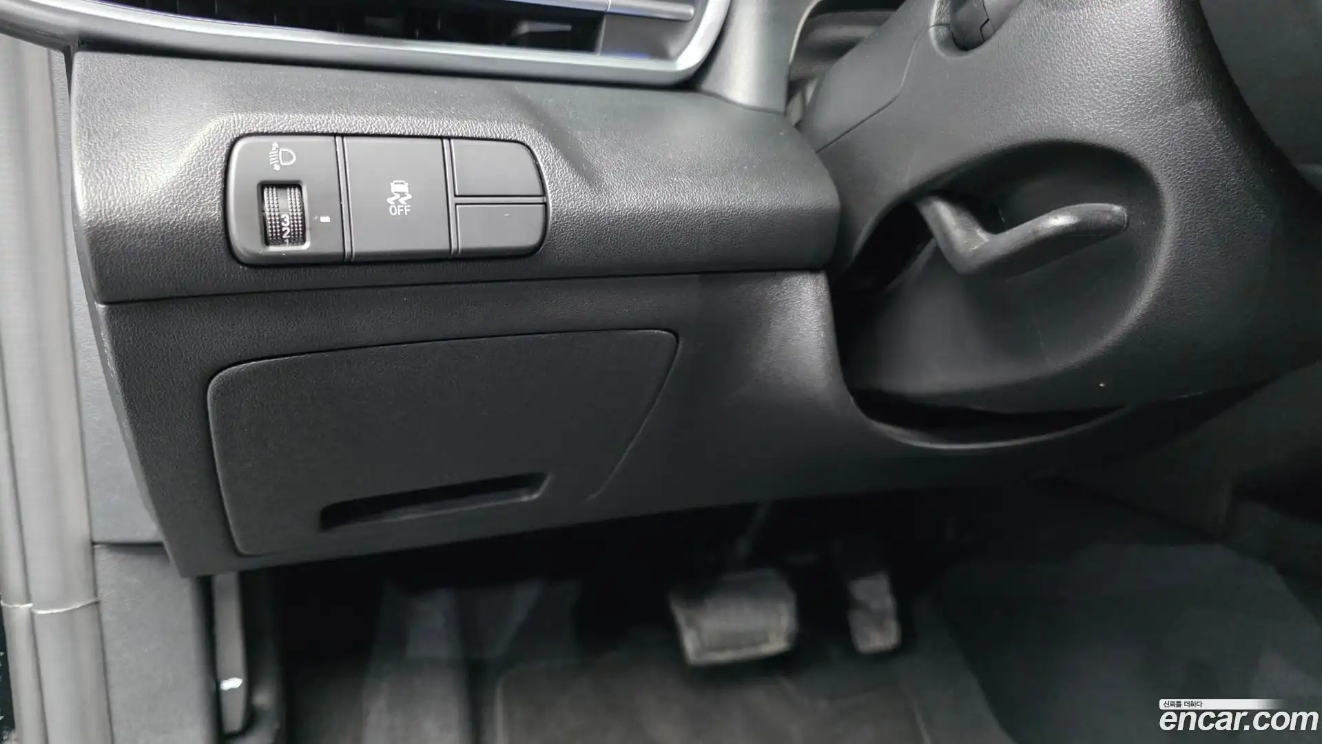 AVANTE Hyundai 2025.8-OPTION-040