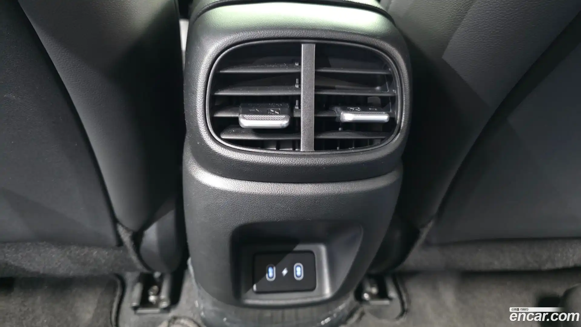 AVANTE Hyundai 2025.8-OPTION-044