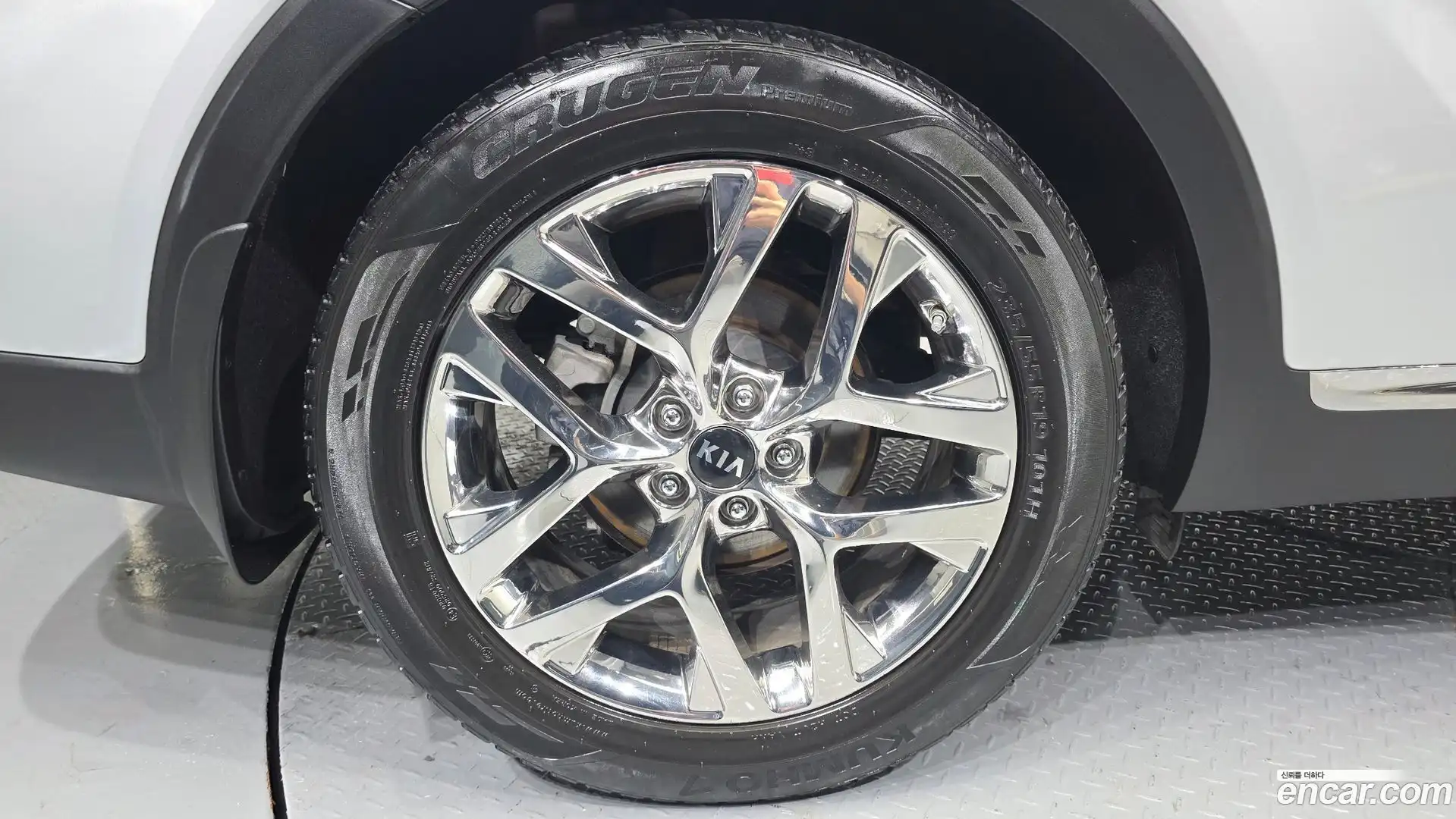 Sorento Kia 2019.1-OUTER-005
