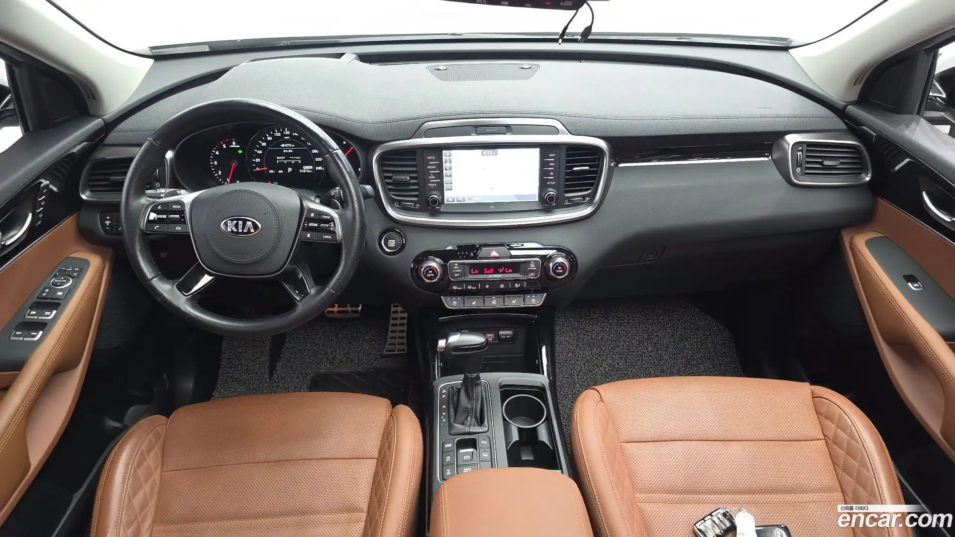 Sorento Kia 2019.1-INNER-007