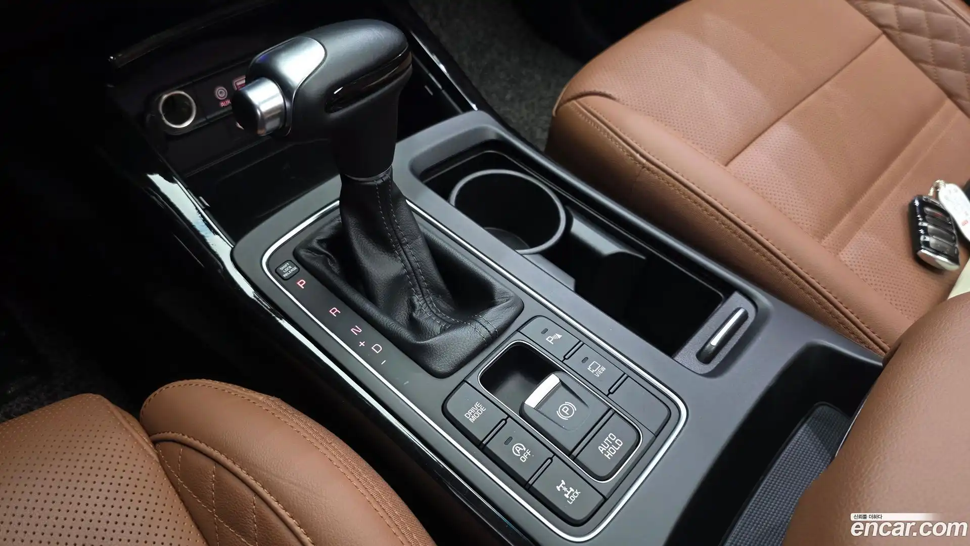 Sorento Kia 2019.1-INNER-009