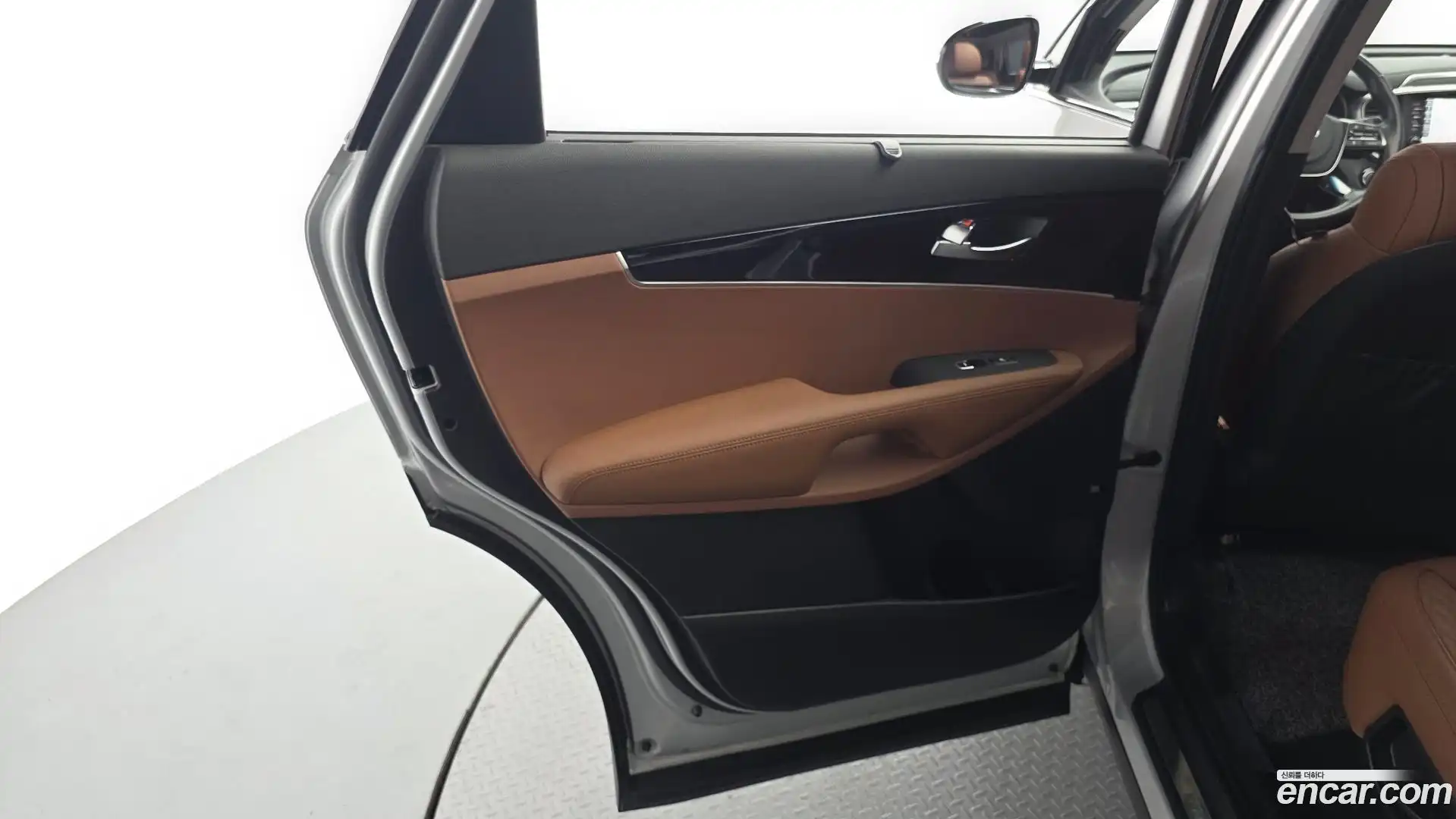Sorento Kia 2019.1-INNER-035