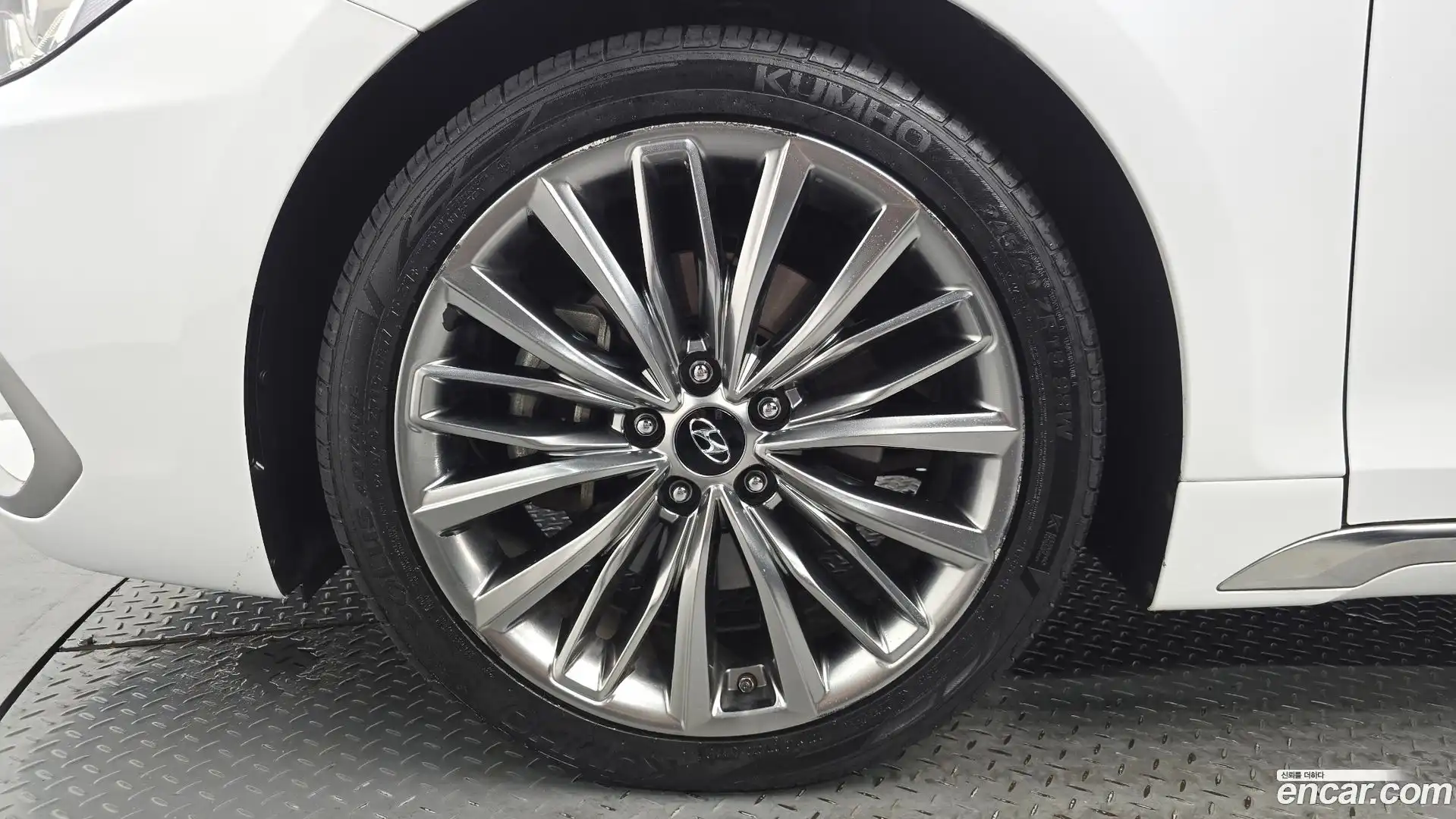 Grandeur Hyundai 2019.7-OUTER-005