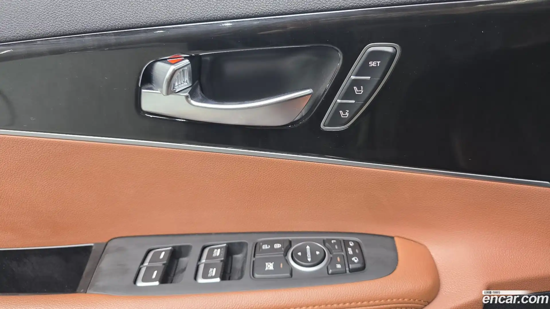 Sorento Kia 2017.8-OPTION-016