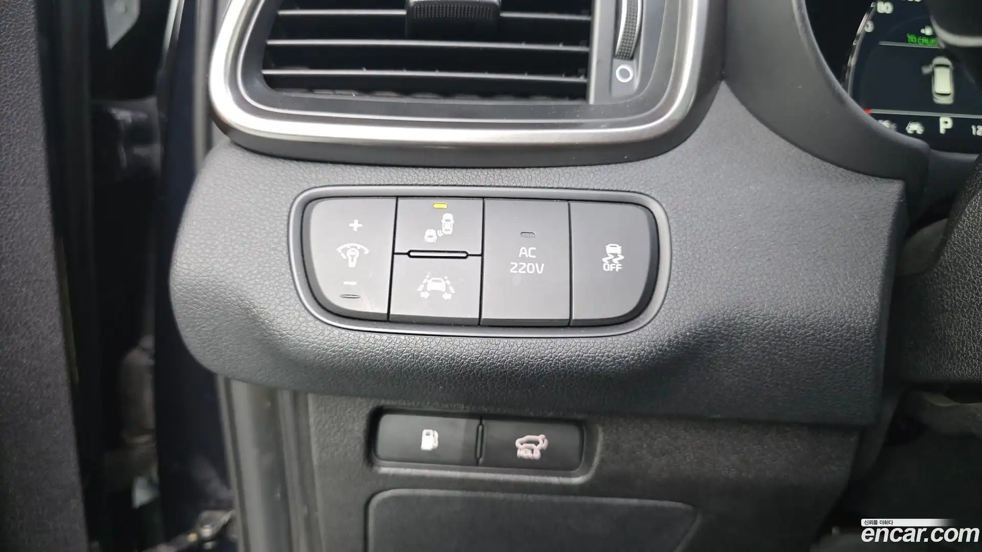 Sorento Kia 2017.8-OPTION-017