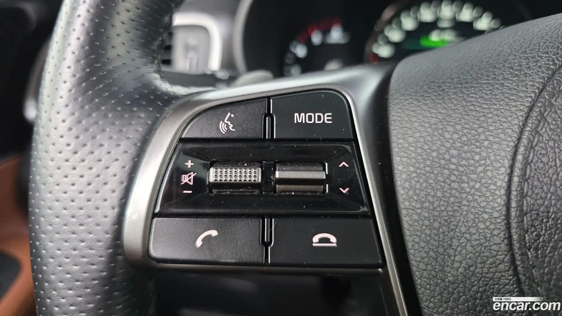 Sorento Kia 2017.8-OPTION-019
