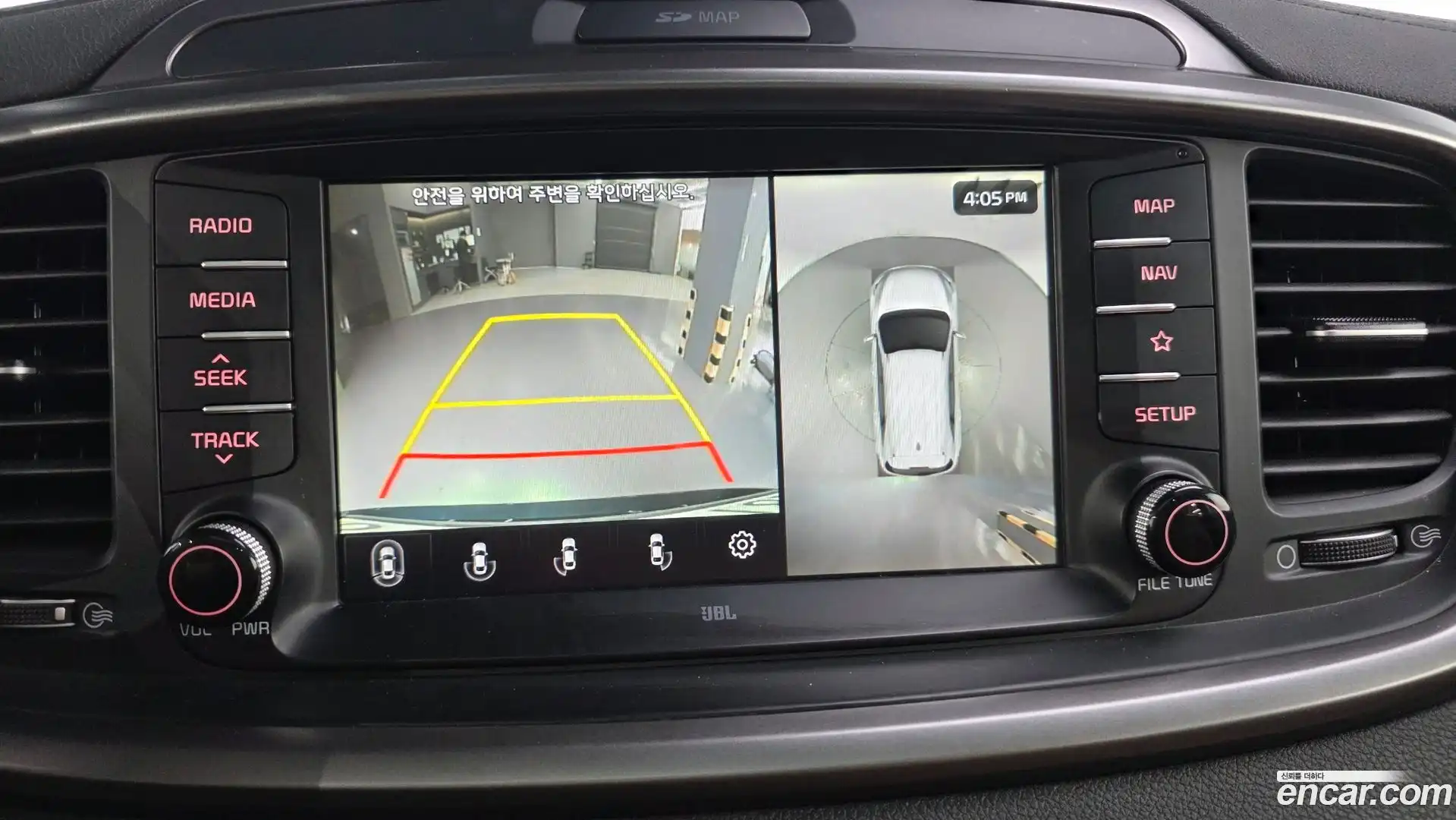 Sorento Kia 2017.8-OPTION-022