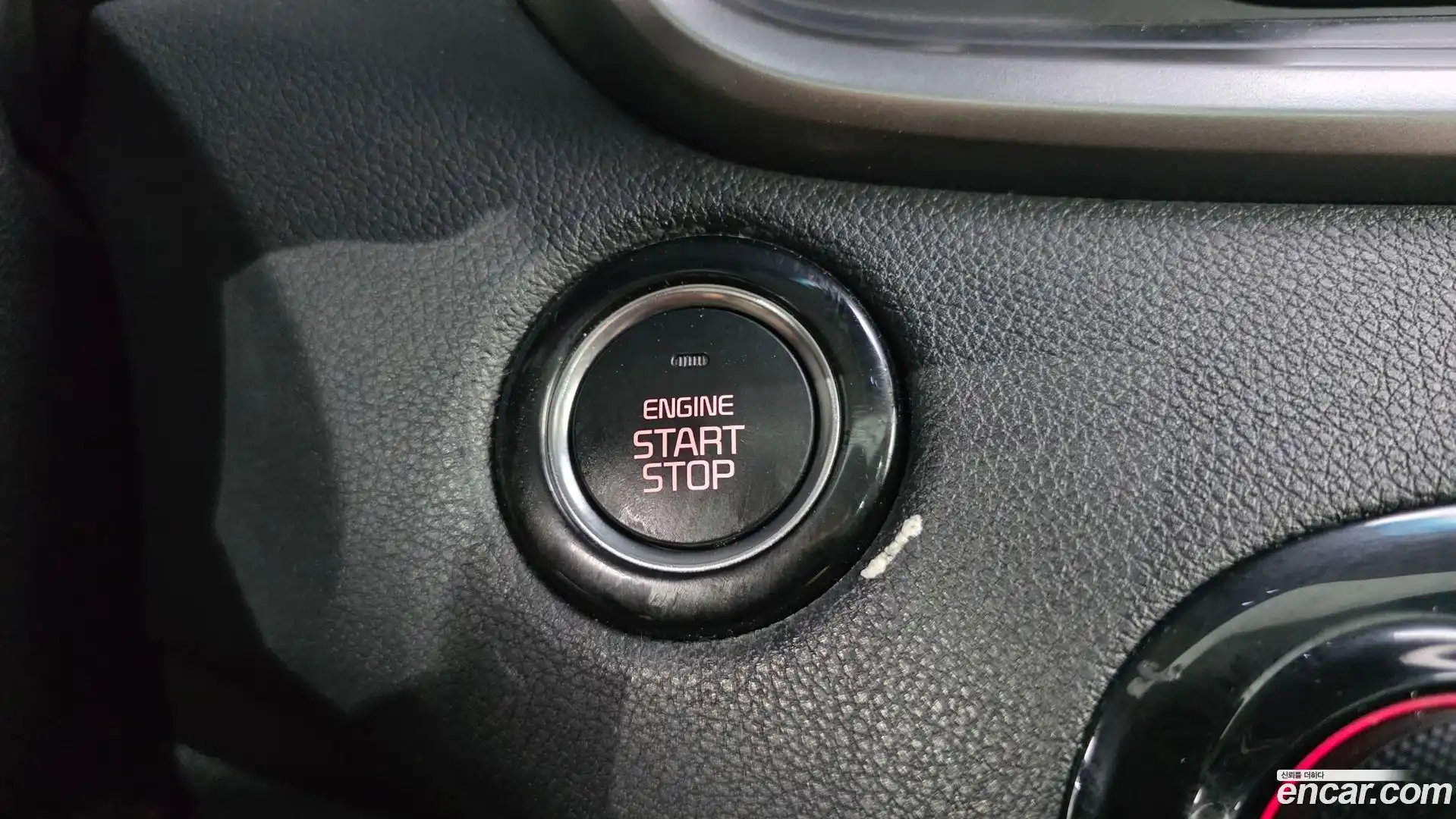 Sorento Kia 2017.8-OPTION-041