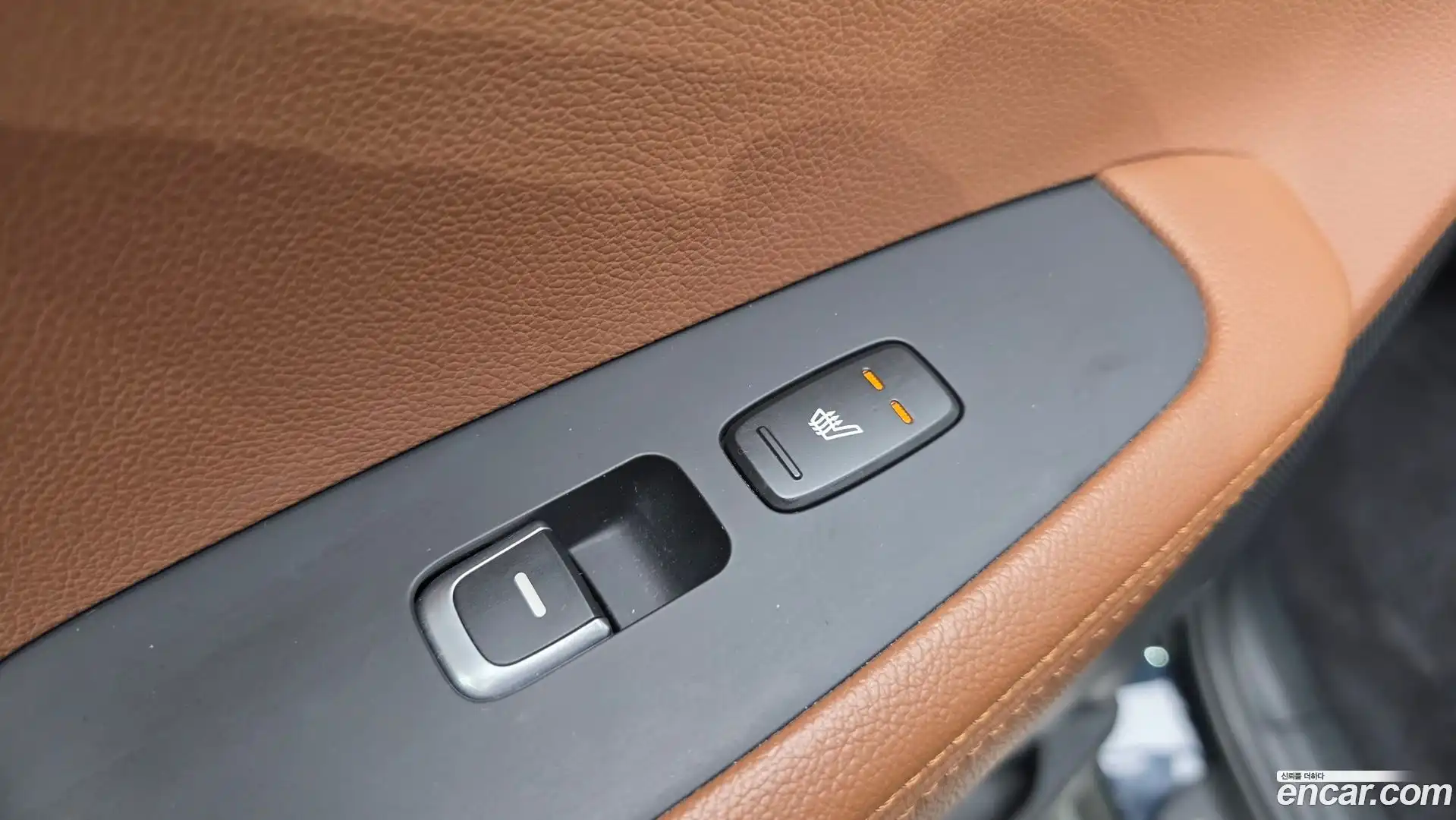 Sorento Kia 2017.8-OPTION-043