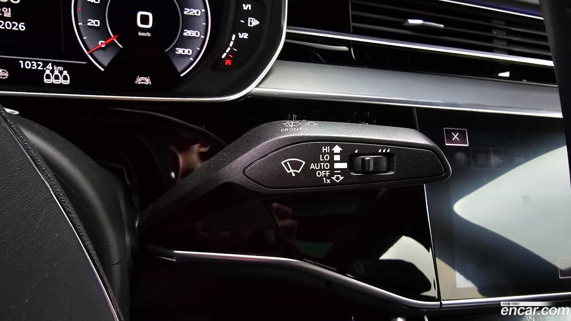 A8 Audi 2019.11-OPTION-024