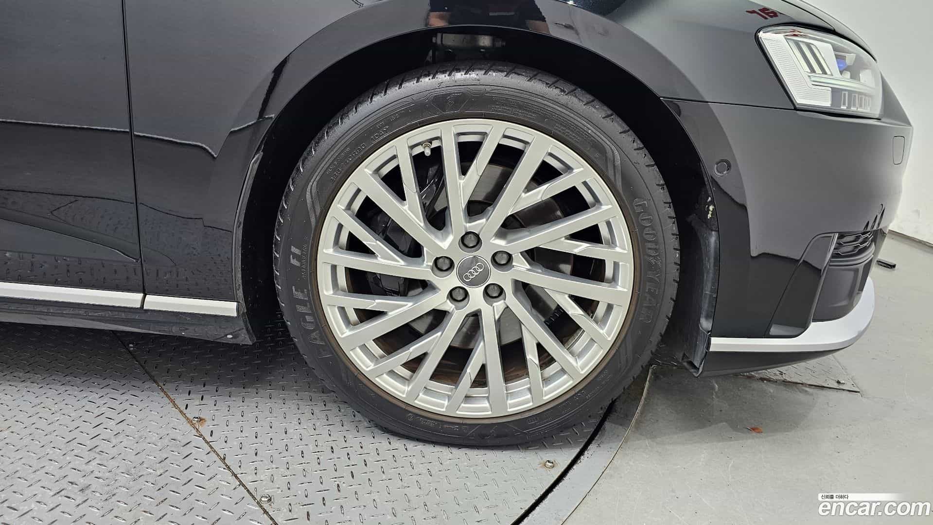 A8 Audi 2019.11-OUTER-031