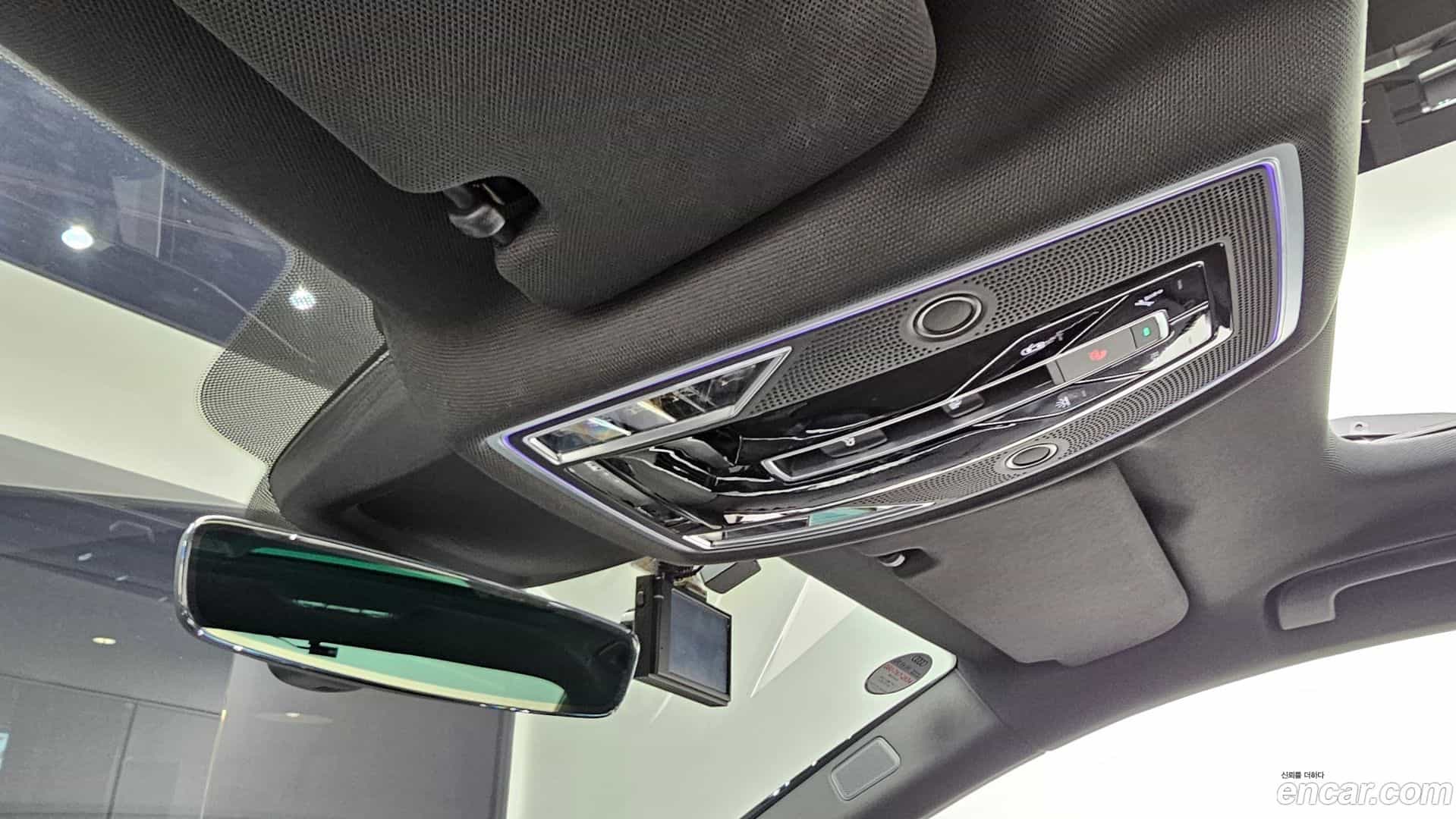 A8 Audi 2019.11-OPTION-044