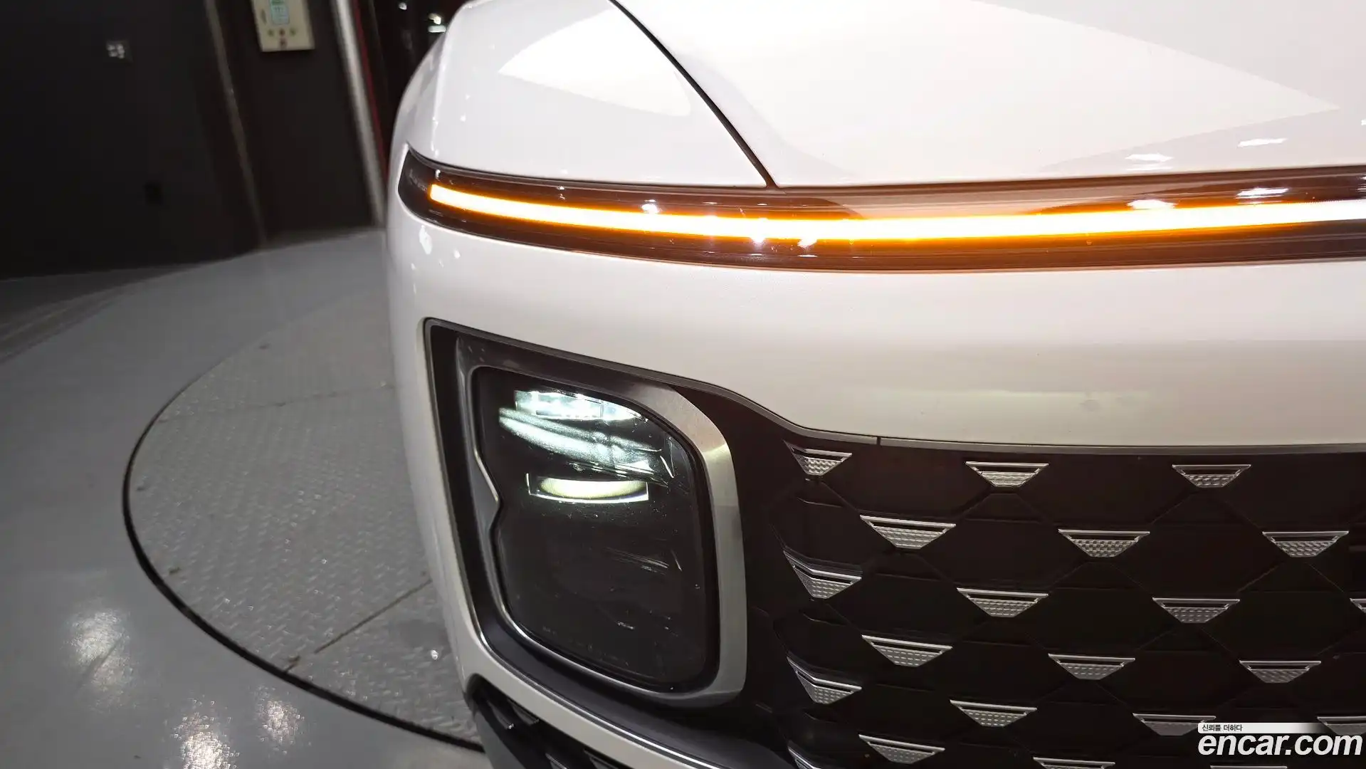 Grandeur Hyundai 2023.0-OUTER-032