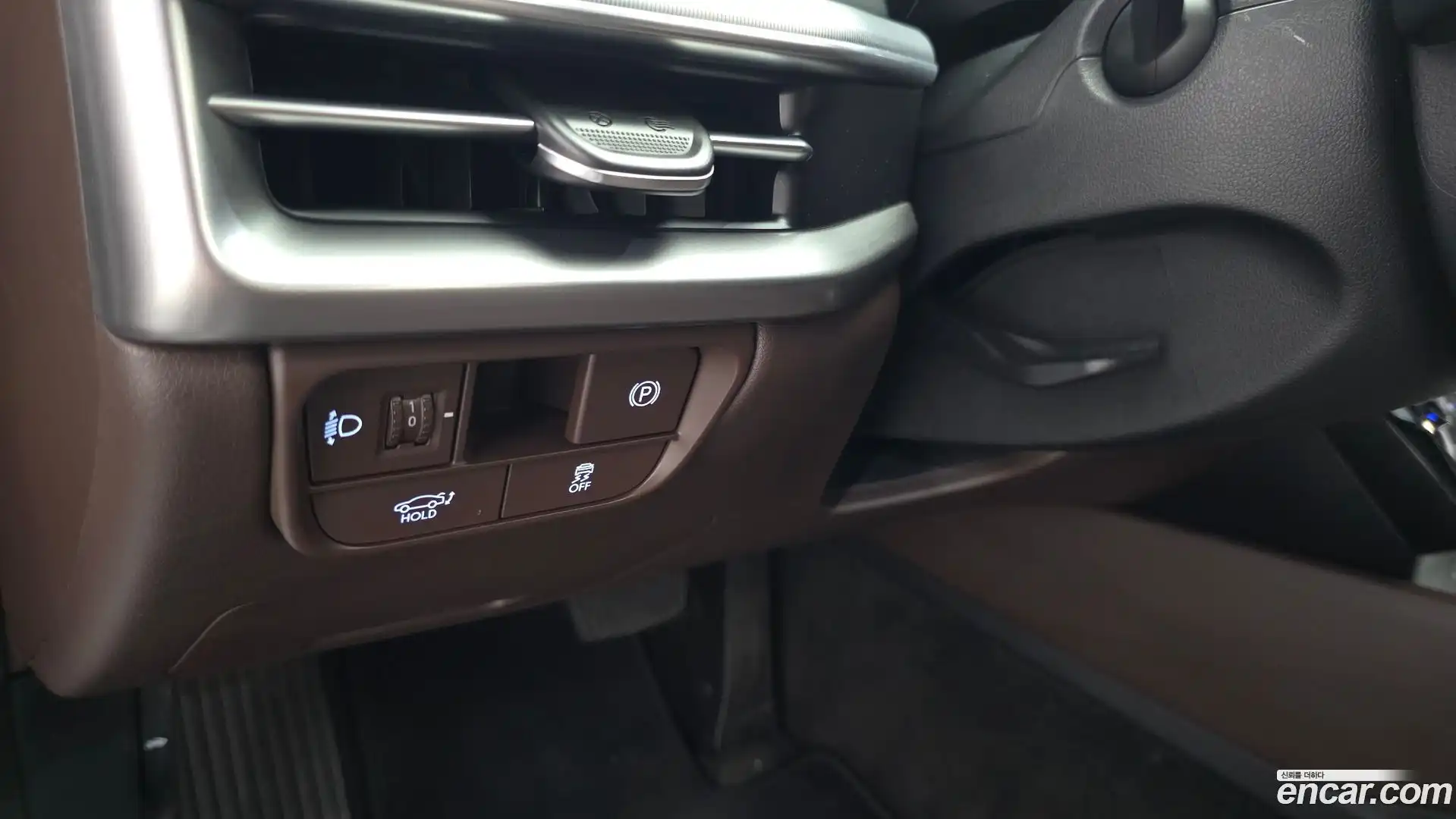 Grandeur Hyundai 2023.0-OPTION-041