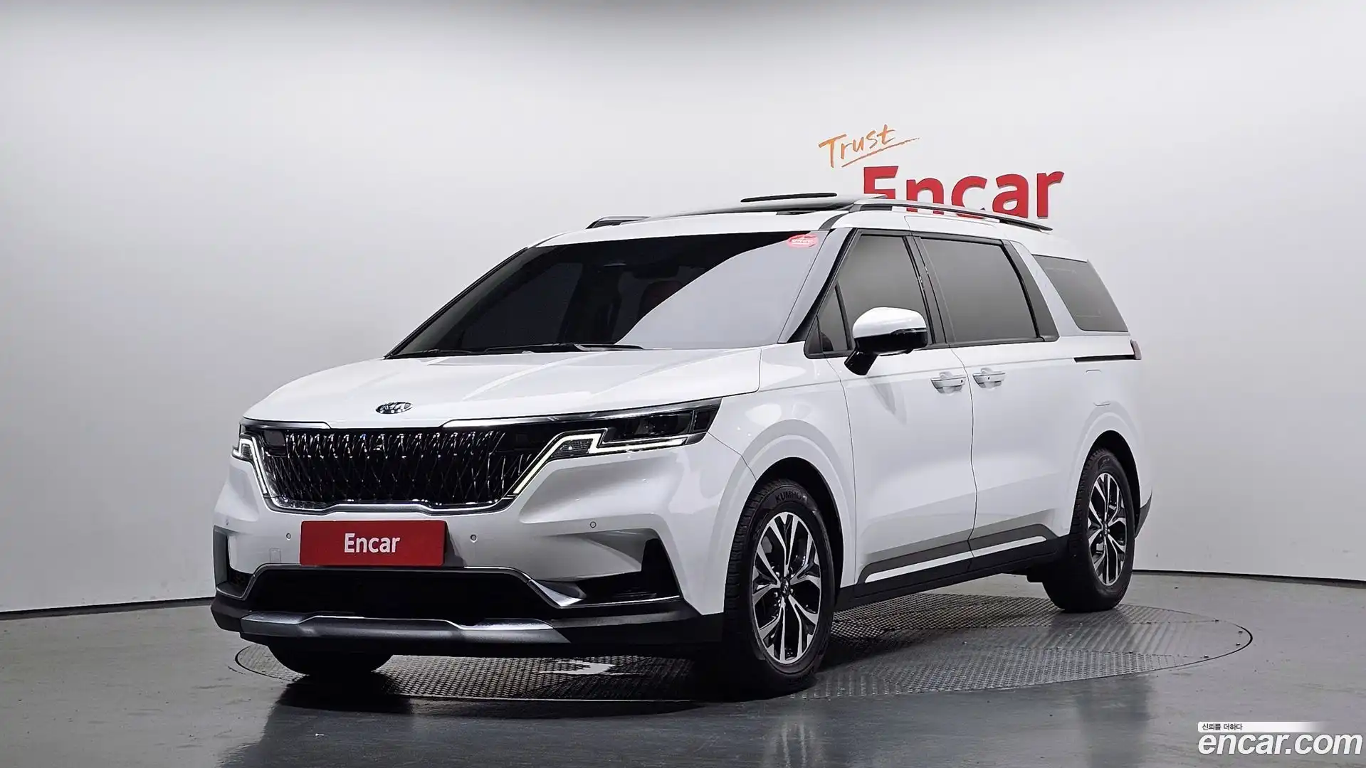 Canival Kia 2021.0-OUTER-001