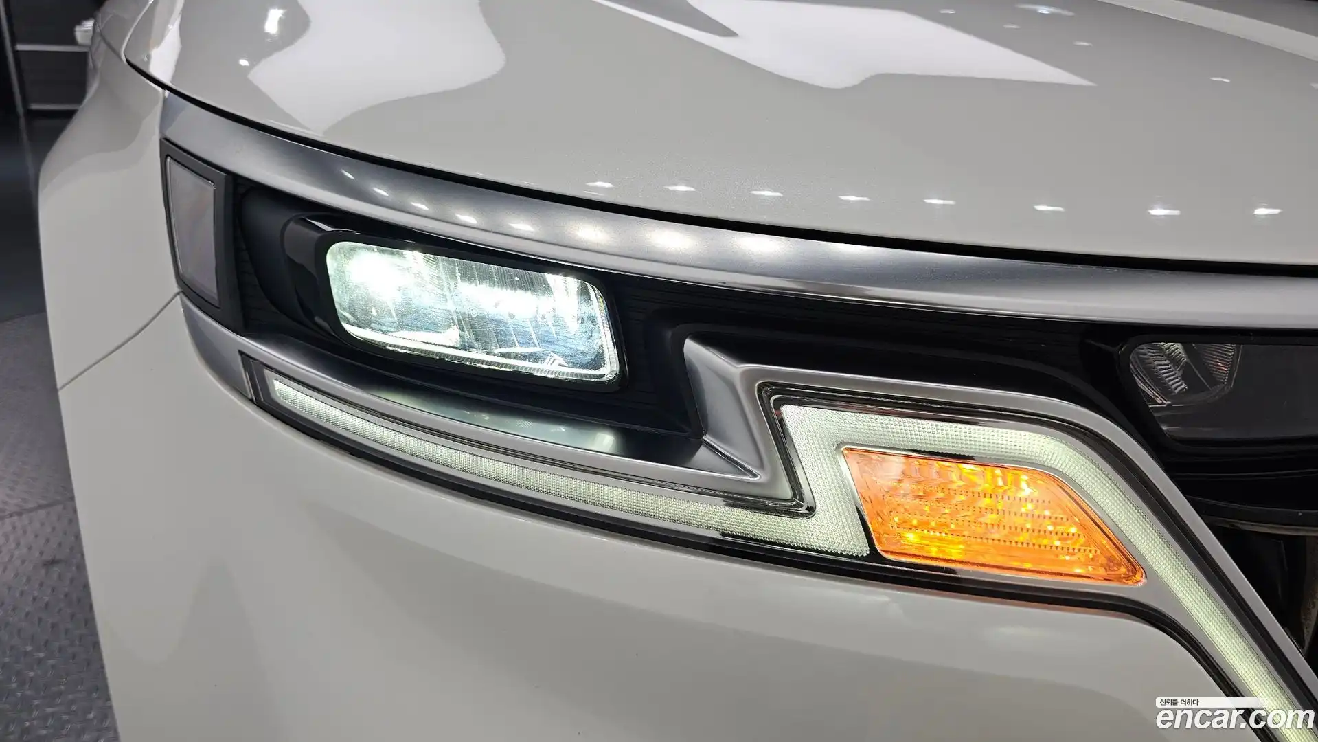 Canival Kia 2021.0-OUTER-032