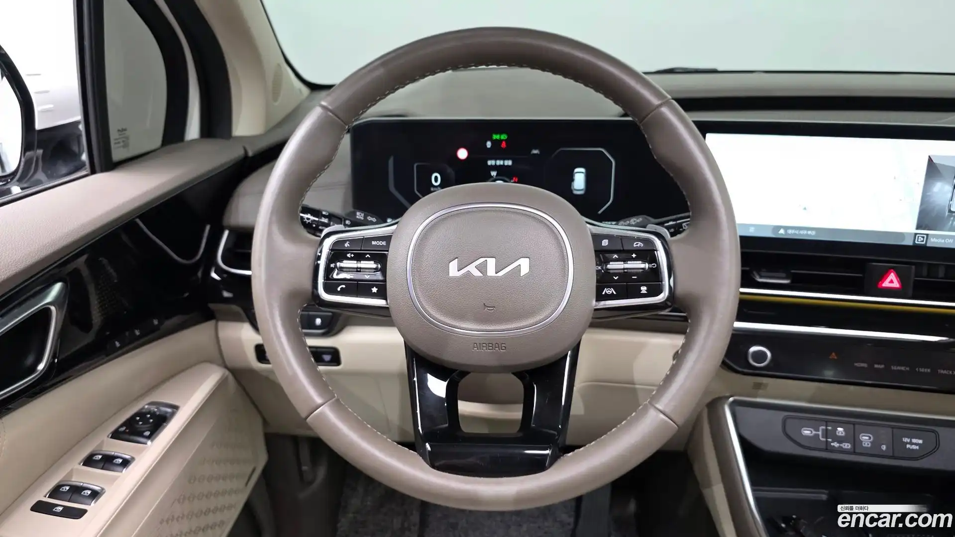 Canival Kia 2024.1-OPTION-017
