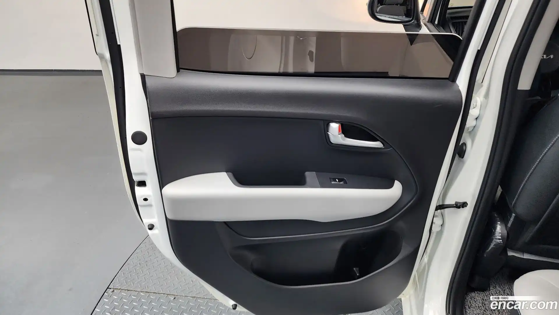 RAY Kia 2024.9-INNER-035