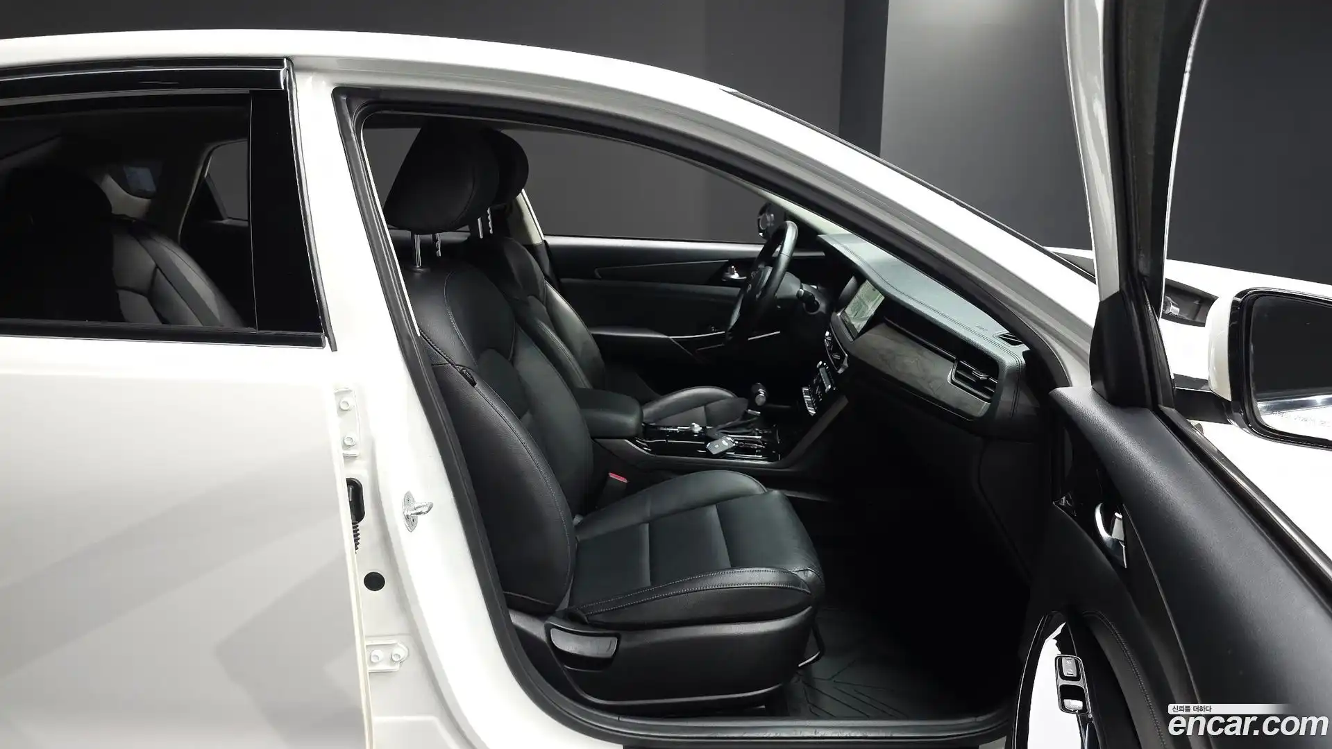 K7 Kia 2020.0-INNER-036