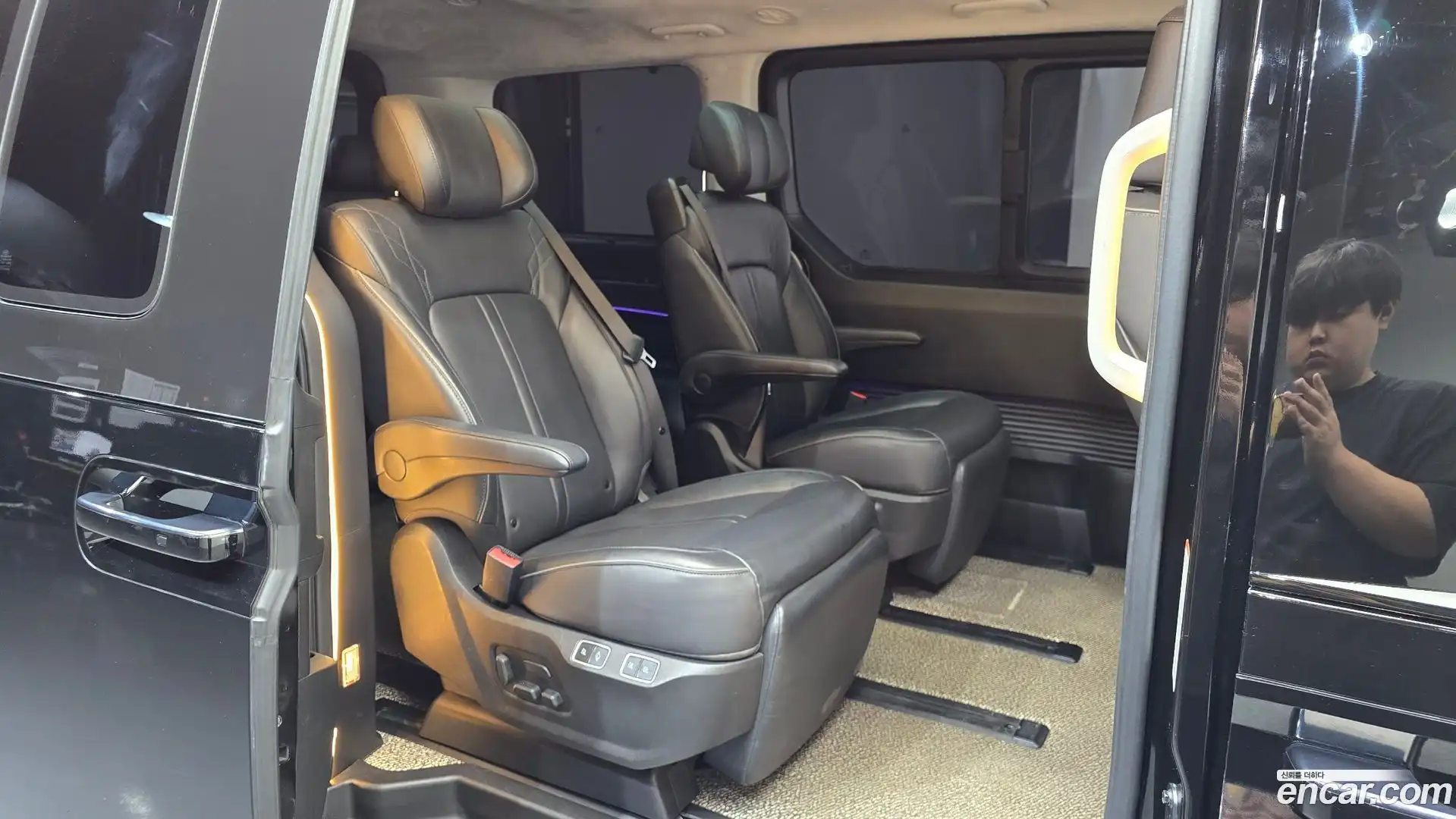 Staria Hyundai 2023.5-OPTION-015
