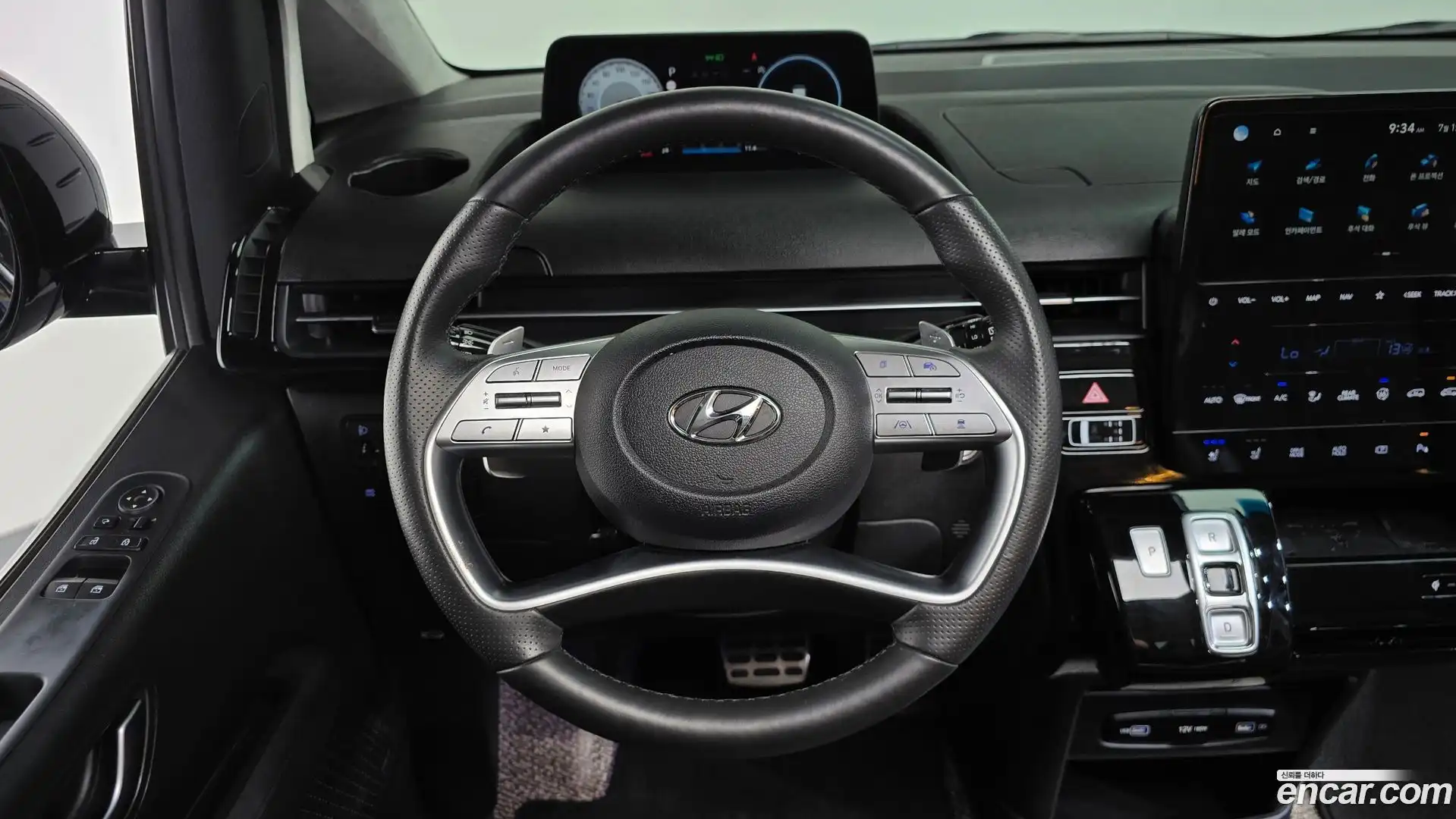 Staria Hyundai 2023.5-OPTION-018