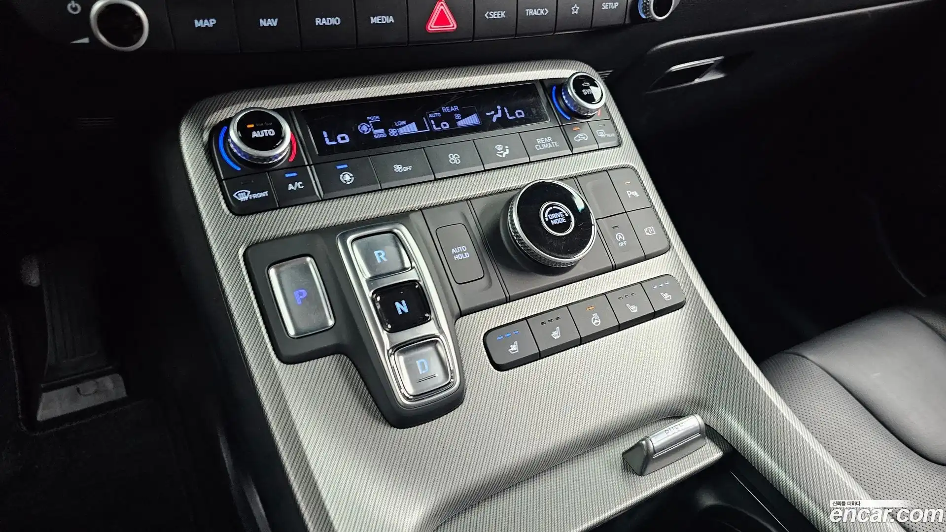 Palisade Hyundai 2023.3-INNER-009