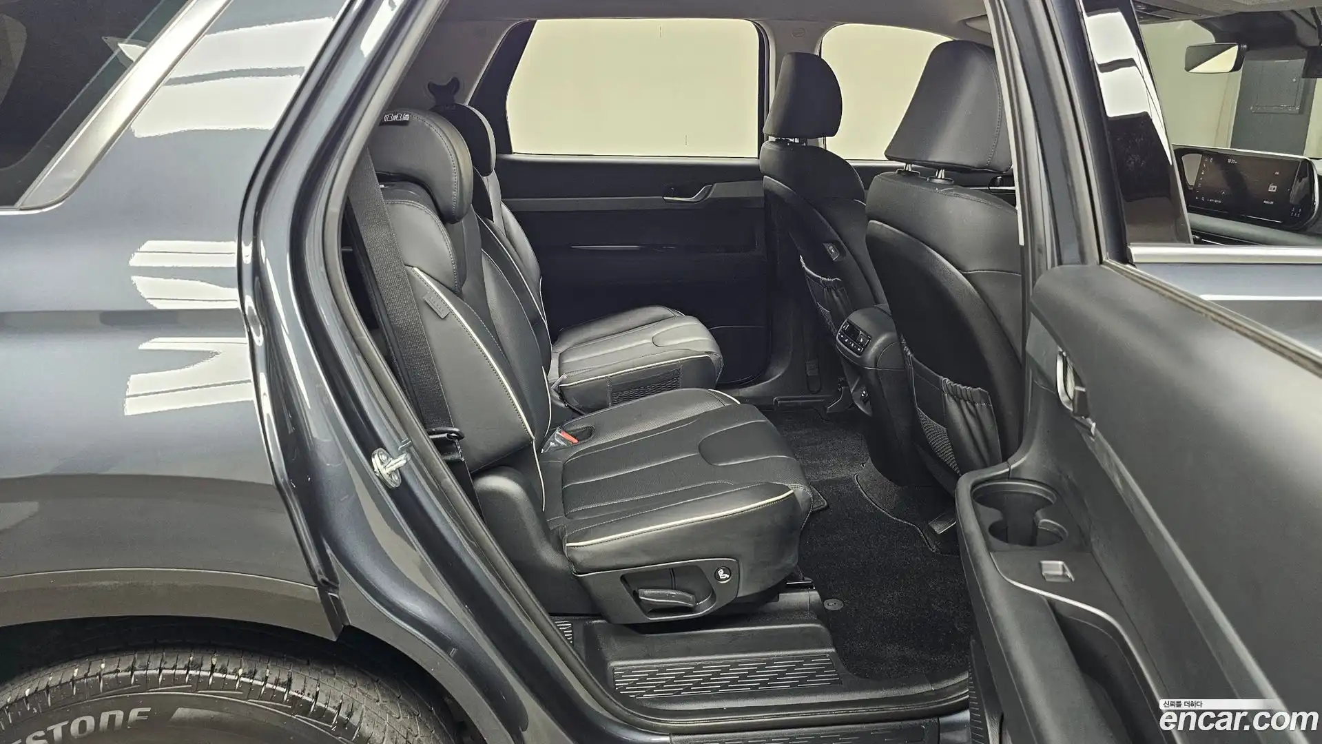 Palisade Hyundai 2023.3-OPTION-015