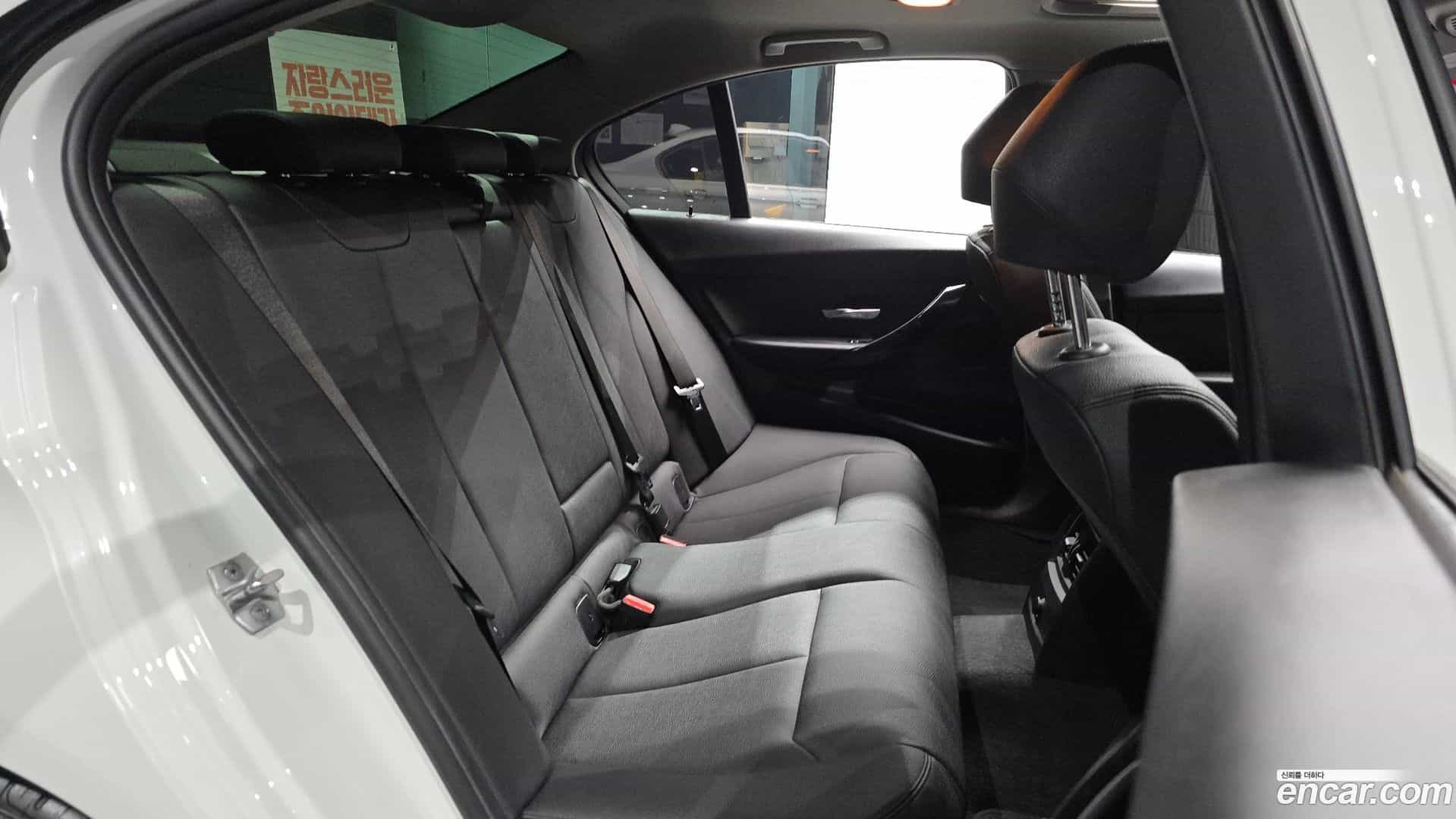 3-Series BMW 2017.11-OPTION-015