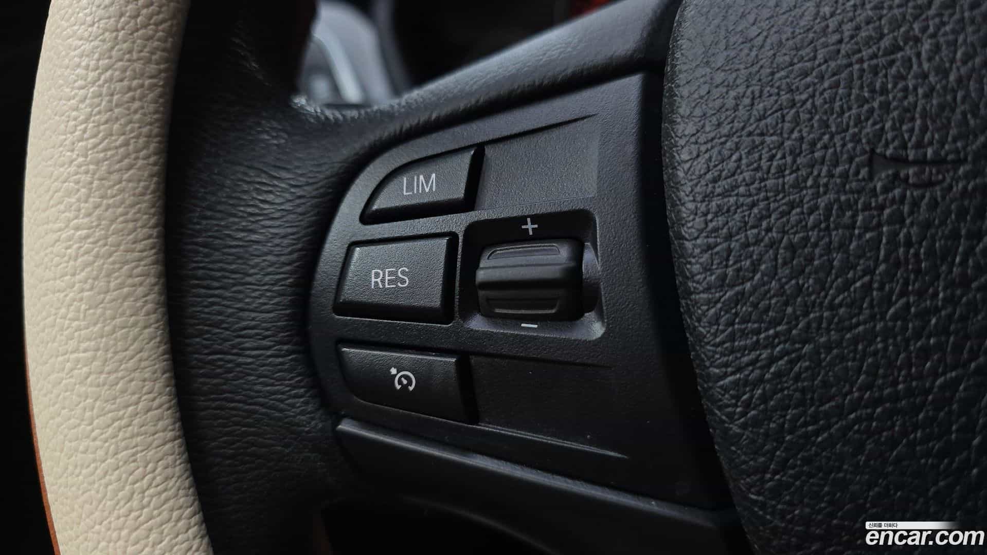 3-Series BMW 2017.11-OPTION-040