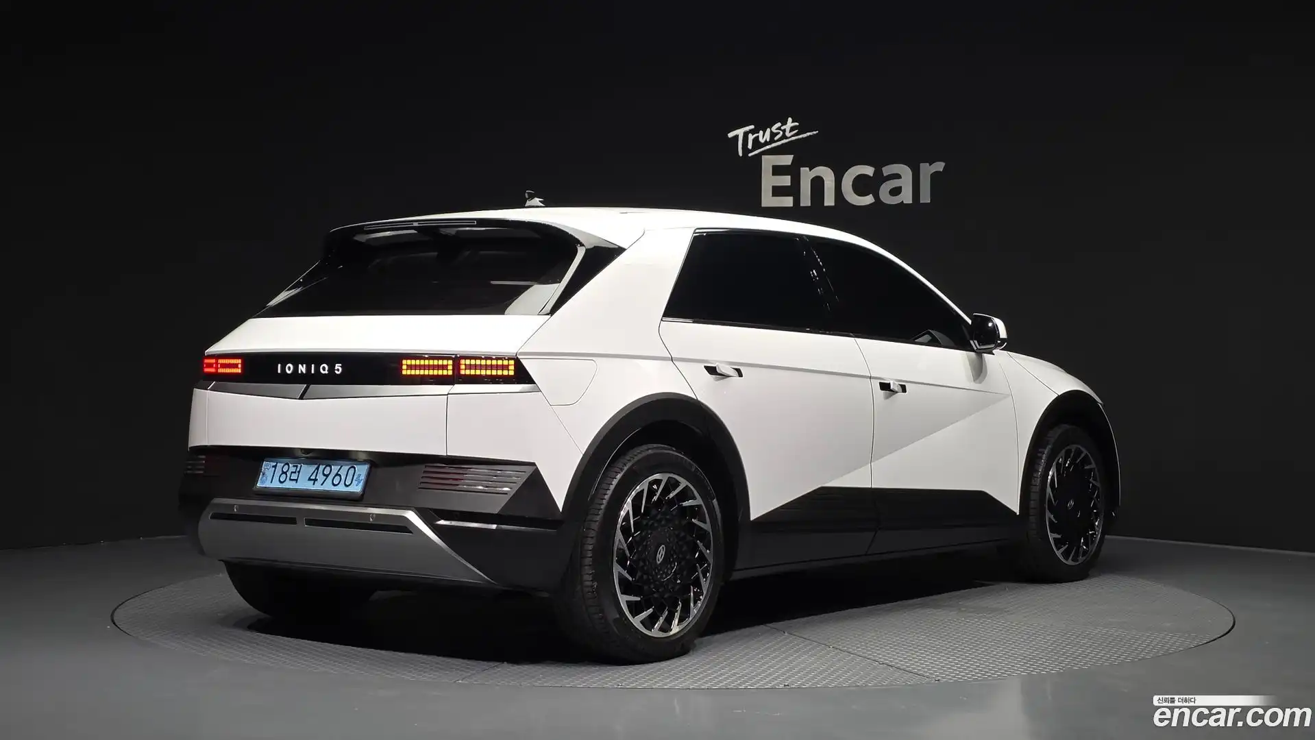 Ioniq5 Hyundai 2022.10-OUTER-002