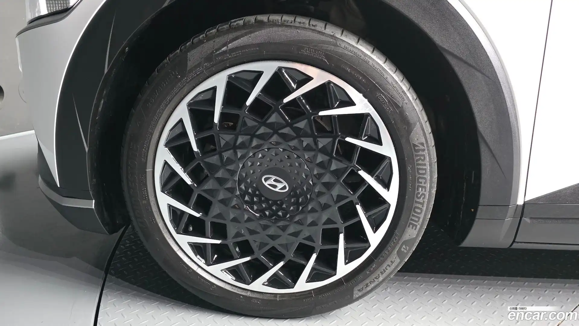 Ioniq5 Hyundai 2022.10-OUTER-005
