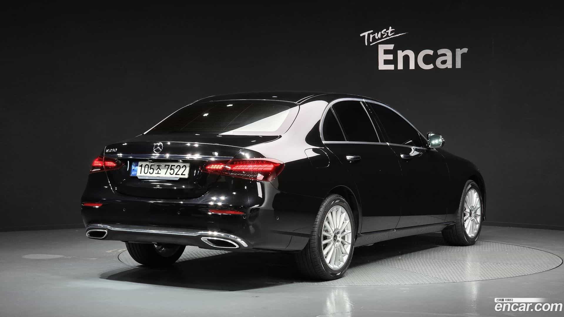 E-Class Mercedes-Benz 2021.6-OUTER-002