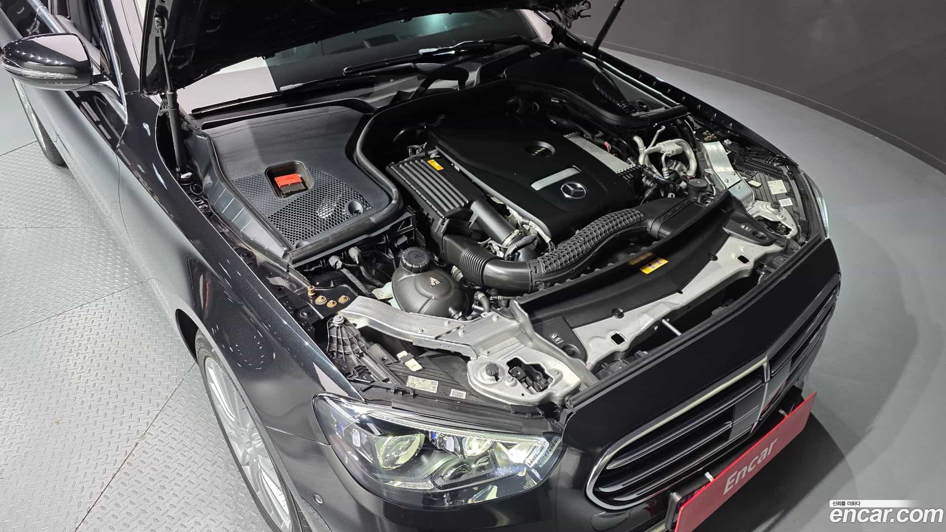 E-Class Mercedes-Benz 2021.6-OUTER-006