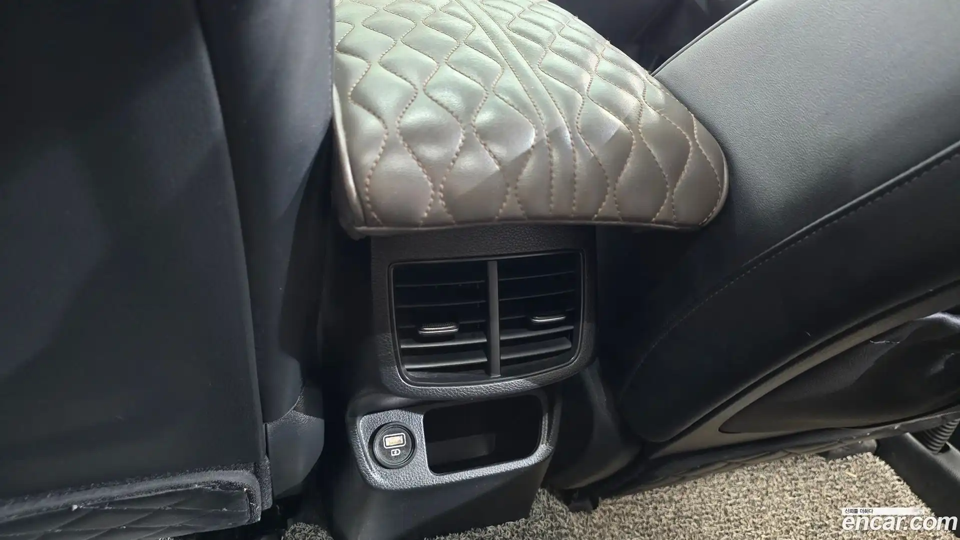 Seltos Kia 2019.8-OPTION-042