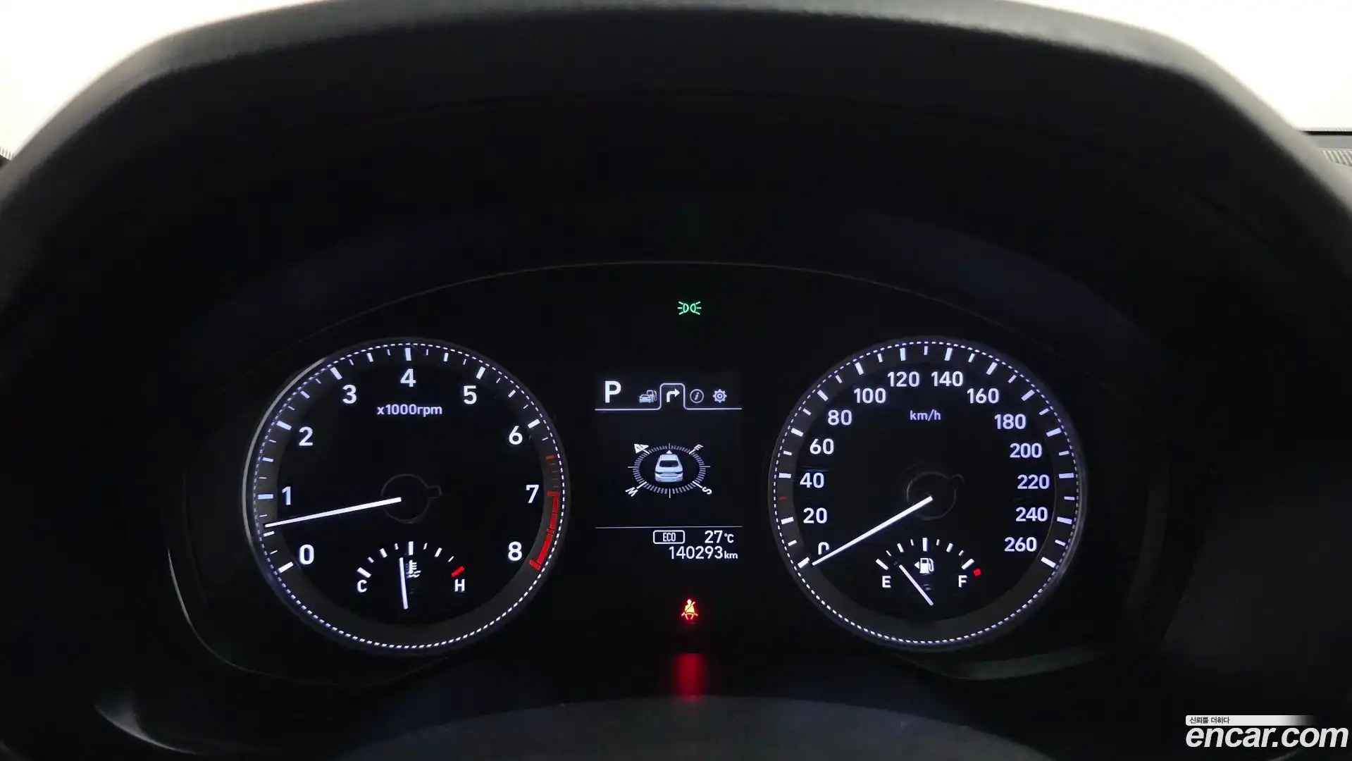Grandeur Hyundai 2018.6-INNER-008
