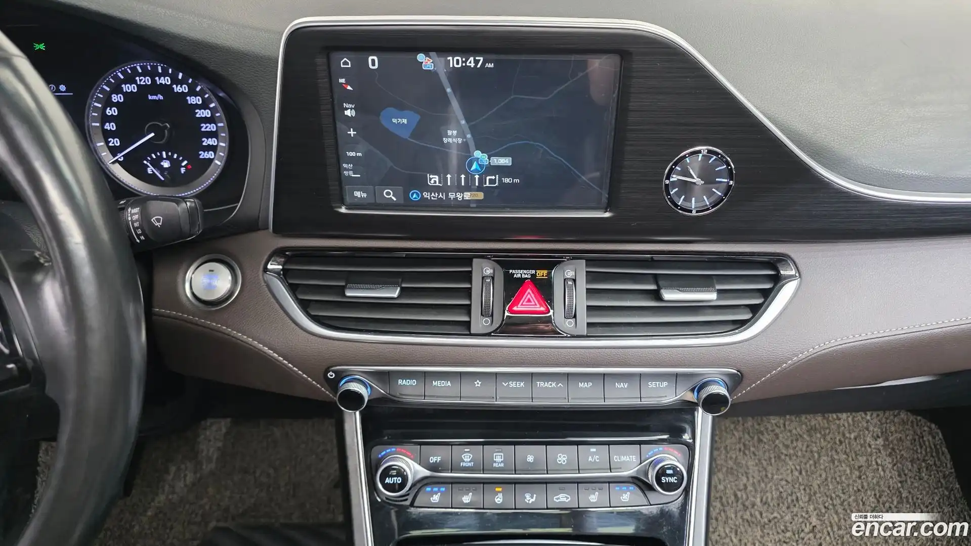 Grandeur Hyundai 2018.6-OPTION-018