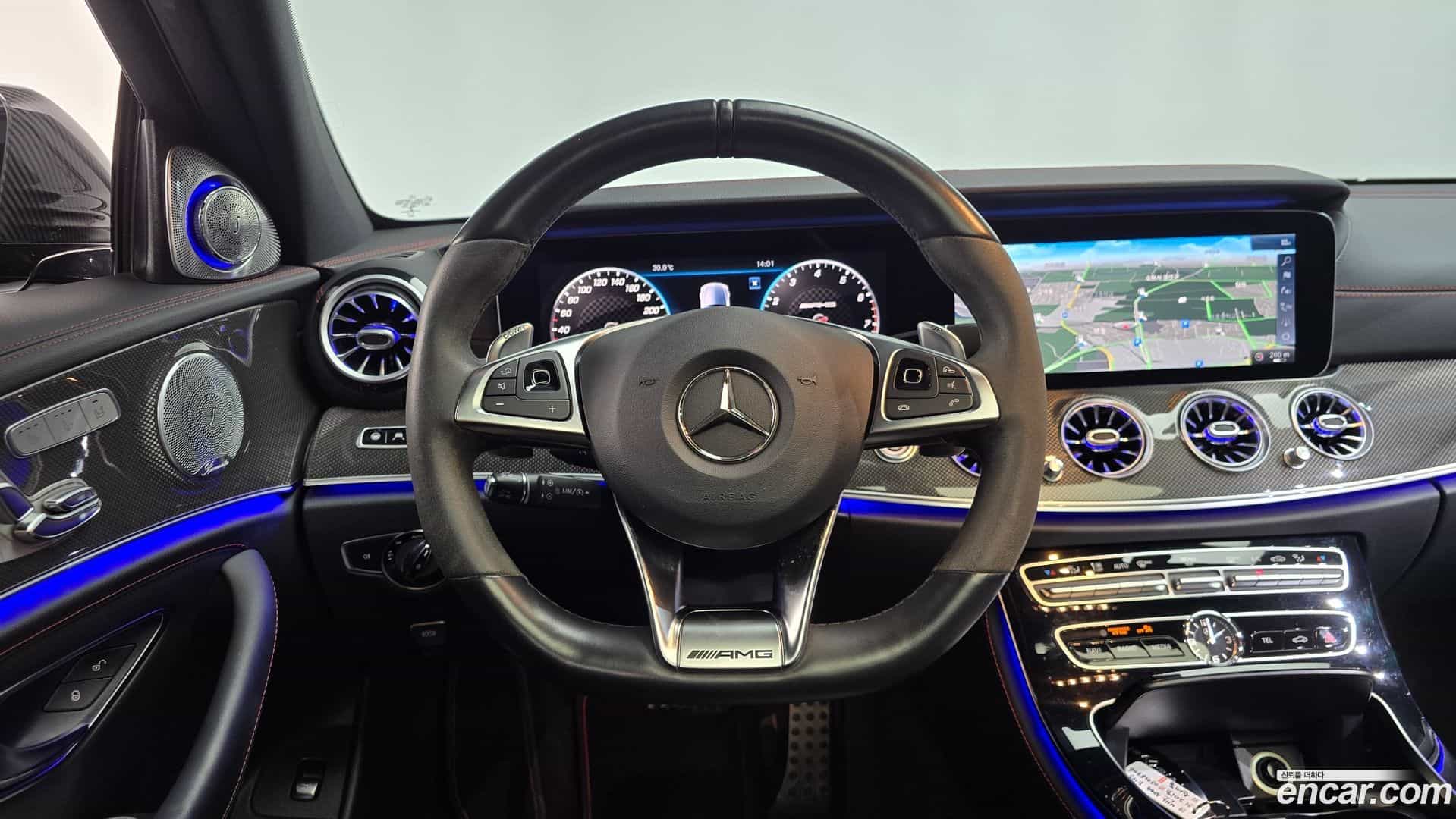 E-Class Mercedes-Benz 2018.3-OPTION-017