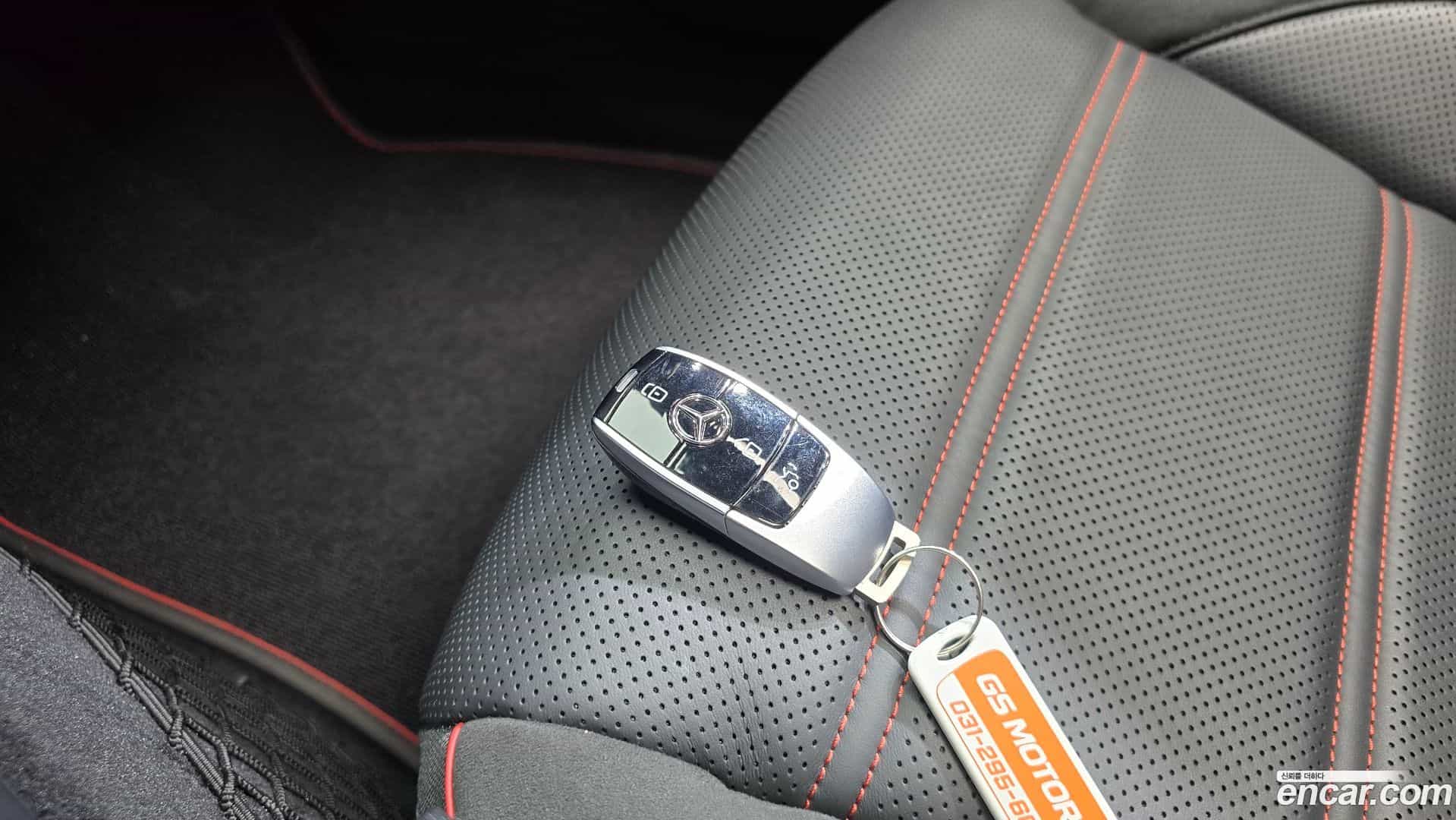 E-Class Mercedes-Benz 2018.3-OPTION-020